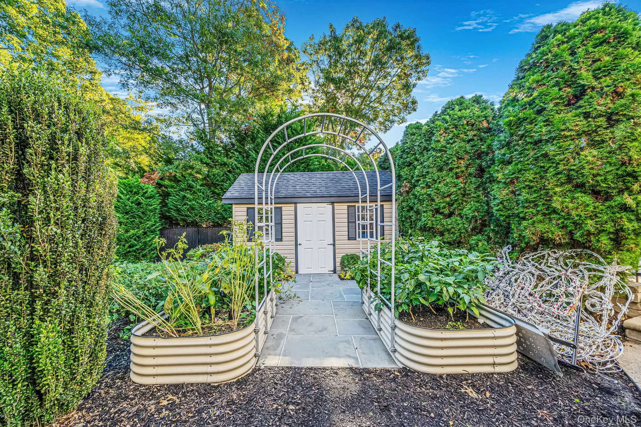 10 Privet Court, Smithtown, NY, 4 Bedrooms Bedrooms, 12 Rooms Rooms,2 BathroomsBathrooms,Residential,For Rent,Privet,0,1056231 10 Privet Court, Smithtown, NY, 4 Bedrooms Bedrooms, 12 Rooms Rooms,2 BathroomsBathrooms,Residential,For Rent,Privet,0,1056231
