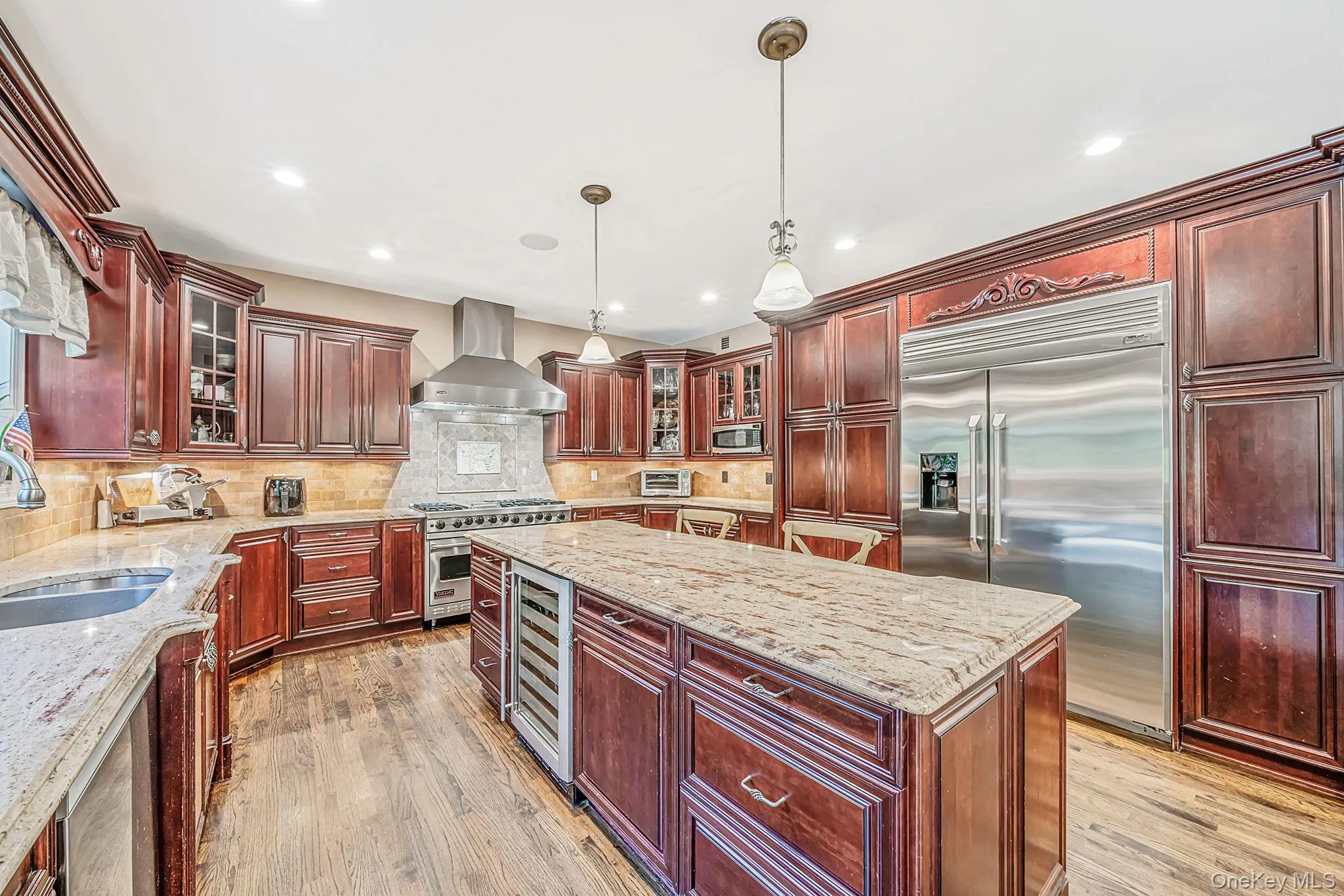 10 Privet Court, Smithtown, NY, 4 Bedrooms Bedrooms, 12 Rooms Rooms,2 BathroomsBathrooms,Residential,For Rent,Privet,0,1056231 10 Privet Court, Smithtown, NY, 4 Bedrooms Bedrooms, 12 Rooms Rooms,2 BathroomsBathrooms,Residential,For Rent,Privet,0,1056231
