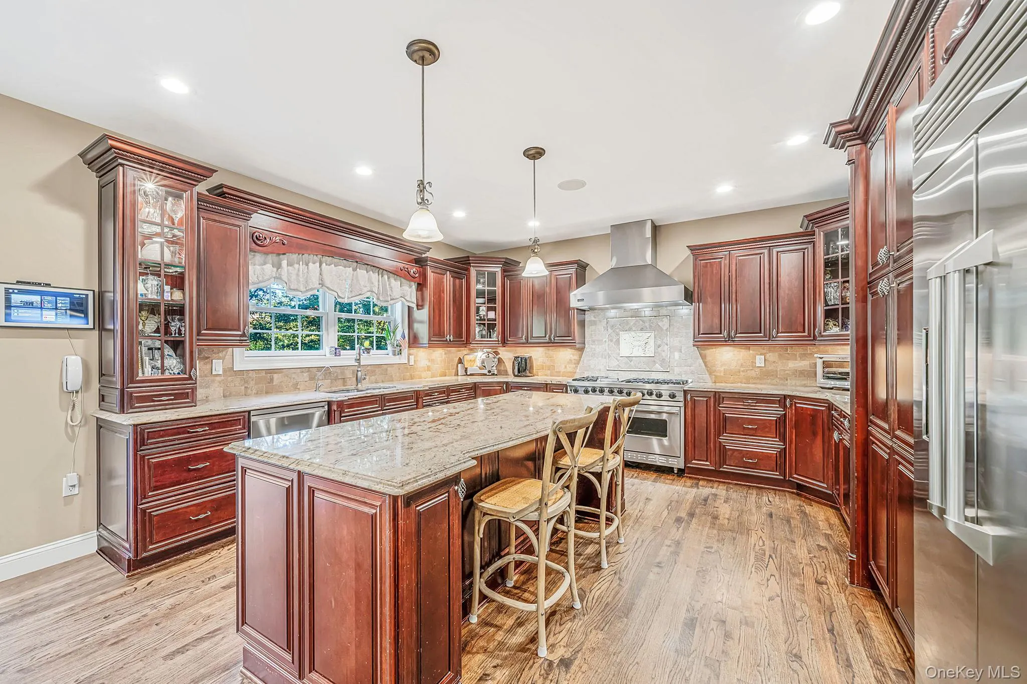 10 Privet Court, Smithtown, NY, 4 Bedrooms Bedrooms, 12 Rooms Rooms,2 BathroomsBathrooms,Residential,For Rent,Privet,0,1056231 10 Privet Court, Smithtown, NY, 4 Bedrooms Bedrooms, 12 Rooms Rooms,2 BathroomsBathrooms,Residential,For Rent,Privet,0,1056231
