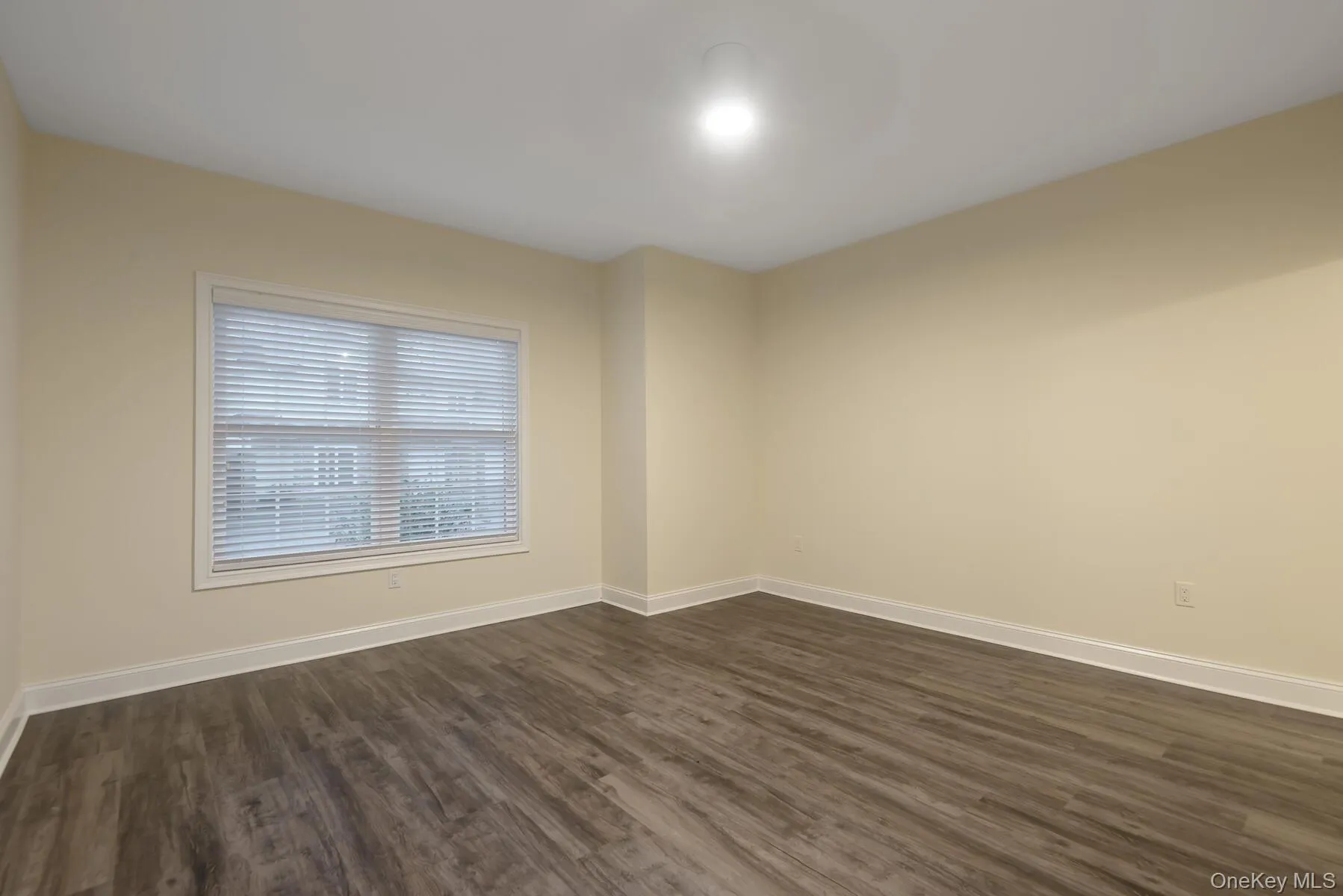 18 Creek Road, Huntington, NY, 3 Bedroom Bedrooms, 5 Room Rooms,2 BathroomBathrooms,Residential Lease,For Rent,Creek,0,1056234 18 Creek Road, Huntington, NY, 3 Bedroom Bedrooms, 5 Room Rooms,2 BathroomBathrooms,Residential Lease,For Rent,Creek,0,1056234