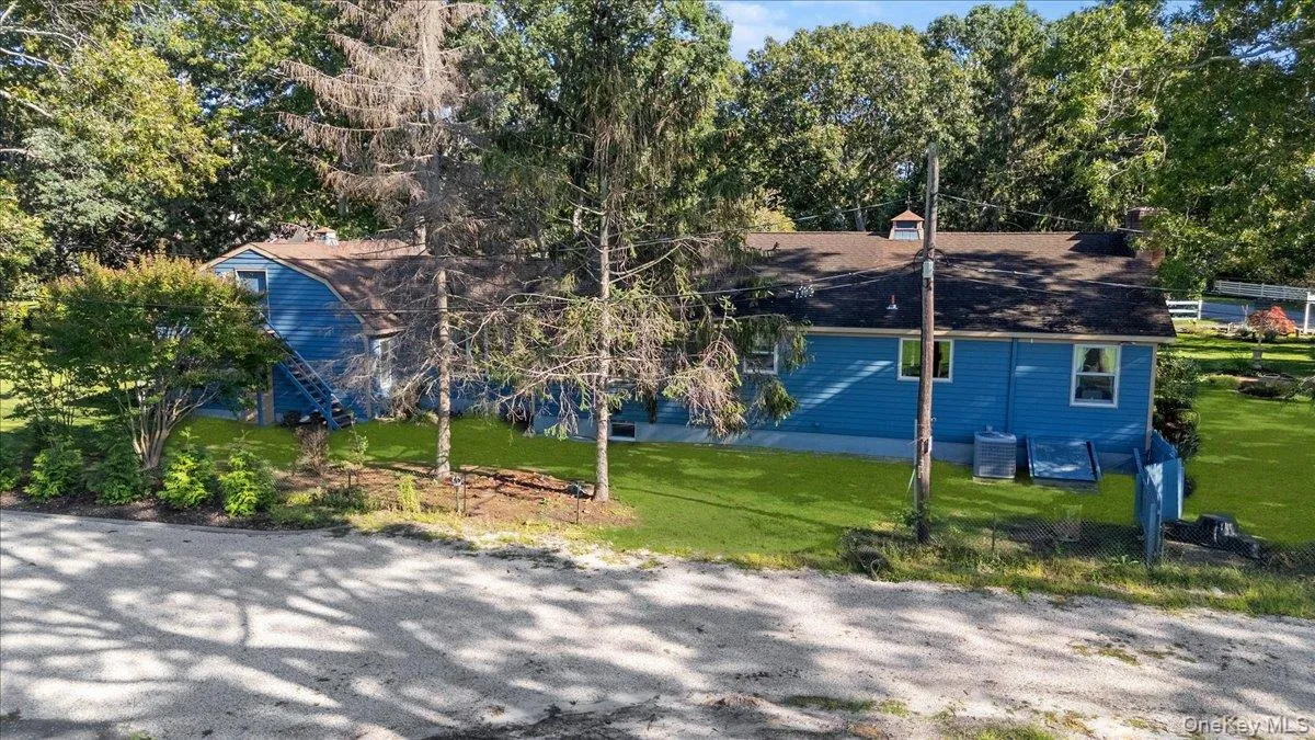 2000 Westphalia Road, Southold, NY, 3 Bedrooms Bedrooms, 11 Rooms Rooms,1 BathroomBathrooms,Residential,For Rent,Westphalia,0,1056248 2000 Westphalia Road, Southold, NY, 3 Bedrooms Bedrooms, 11 Rooms Rooms,1 BathroomBathrooms,Residential,For Rent,Westphalia,0,1056248