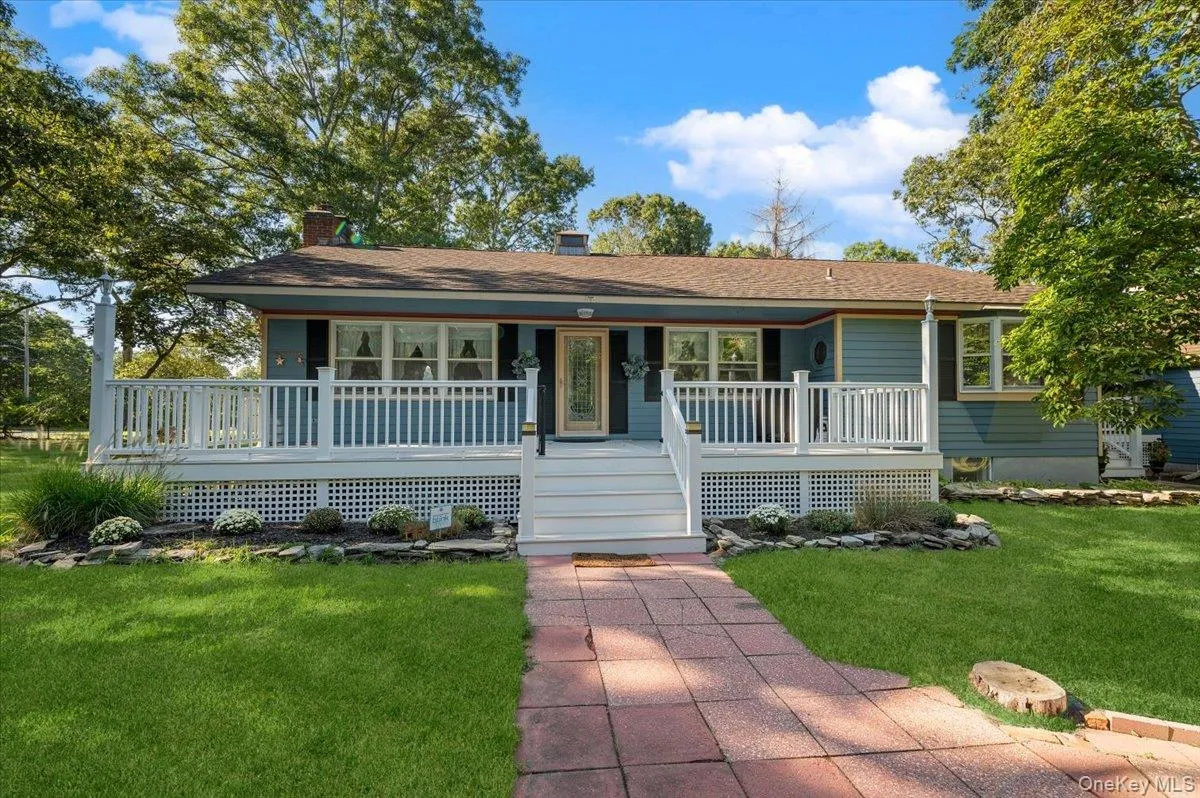 2000 Westphalia Road, Southold, NY, 3 Bedrooms Bedrooms, 11 Rooms Rooms,1 BathroomBathrooms,Residential,For Rent,Westphalia,0,1056248 2000 Westphalia Road, Southold, NY, 3 Bedrooms Bedrooms, 11 Rooms Rooms,1 BathroomBathrooms,Residential,For Rent,Westphalia,0,1056248