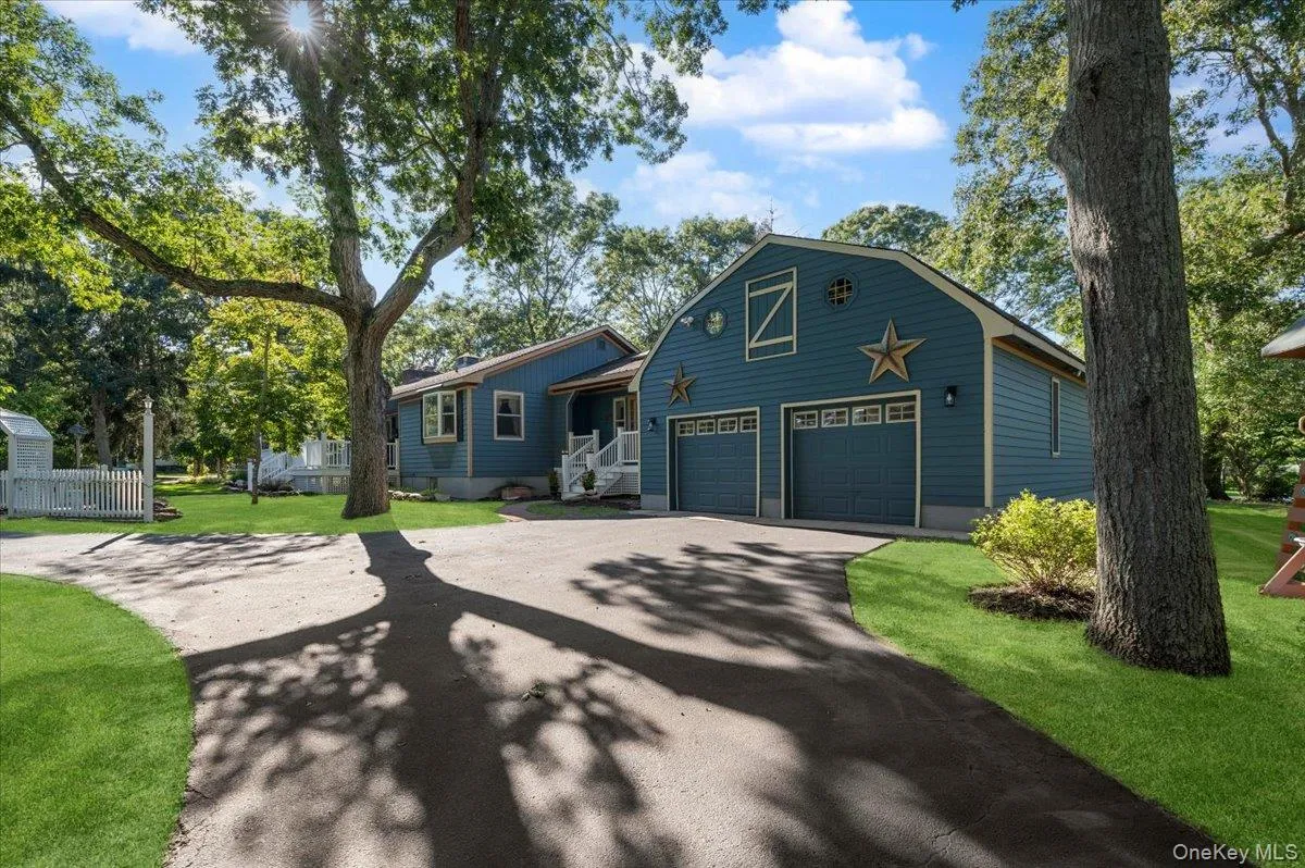 2000 Westphalia Road, Southold, NY, 3 Bedrooms Bedrooms, 11 Rooms Rooms,1 BathroomBathrooms,Residential,For Rent,Westphalia,0,1056248 2000 Westphalia Road, Southold, NY, 3 Bedrooms Bedrooms, 11 Rooms Rooms,1 BathroomBathrooms,Residential,For Rent,Westphalia,0,1056248