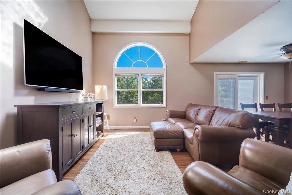 47 Deer Crossing Drive, Fishkill, NY, 2 Bedrooms Bedrooms, 7 Rooms Rooms,2 BathroomsBathrooms,Residential,For Rent,Deer Crossing,0,1056249 47 Deer Crossing Drive, Fishkill, NY, 2 Bedrooms Bedrooms, 7 Rooms Rooms,2 BathroomsBathrooms,Residential,For Rent,Deer Crossing,0,1056249