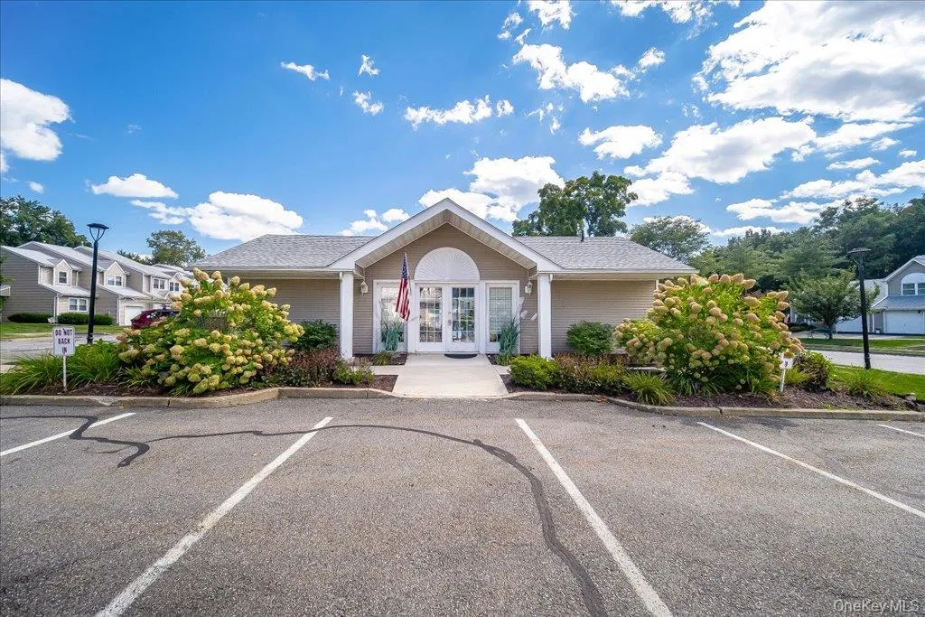 47 Deer Crossing Drive, Fishkill, NY, 2 Bedrooms Bedrooms, 7 Rooms Rooms,2 BathroomsBathrooms,Residential,For Rent,Deer Crossing,0,1056249 47 Deer Crossing Drive, Fishkill, NY, 2 Bedrooms Bedrooms, 7 Rooms Rooms,2 BathroomsBathrooms,Residential,For Rent,Deer Crossing,0,1056249