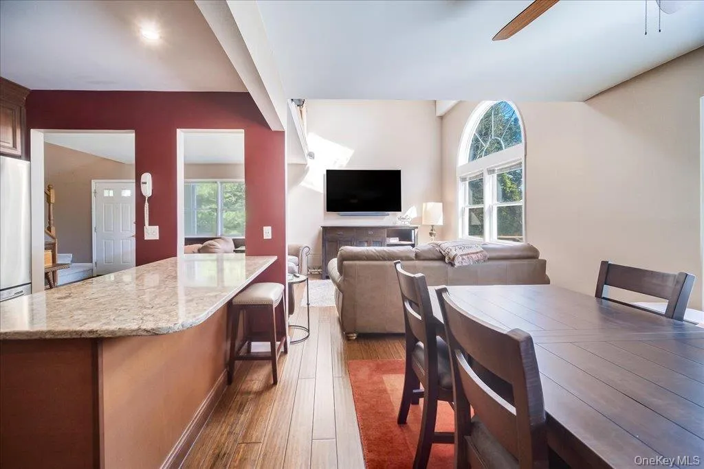 47 Deer Crossing Drive, Fishkill, NY, 2 Bedrooms Bedrooms, 7 Rooms Rooms,2 BathroomsBathrooms,Residential,For Rent,Deer Crossing,0,1056249 47 Deer Crossing Drive, Fishkill, NY, 2 Bedrooms Bedrooms, 7 Rooms Rooms,2 BathroomsBathrooms,Residential,For Rent,Deer Crossing,0,1056249