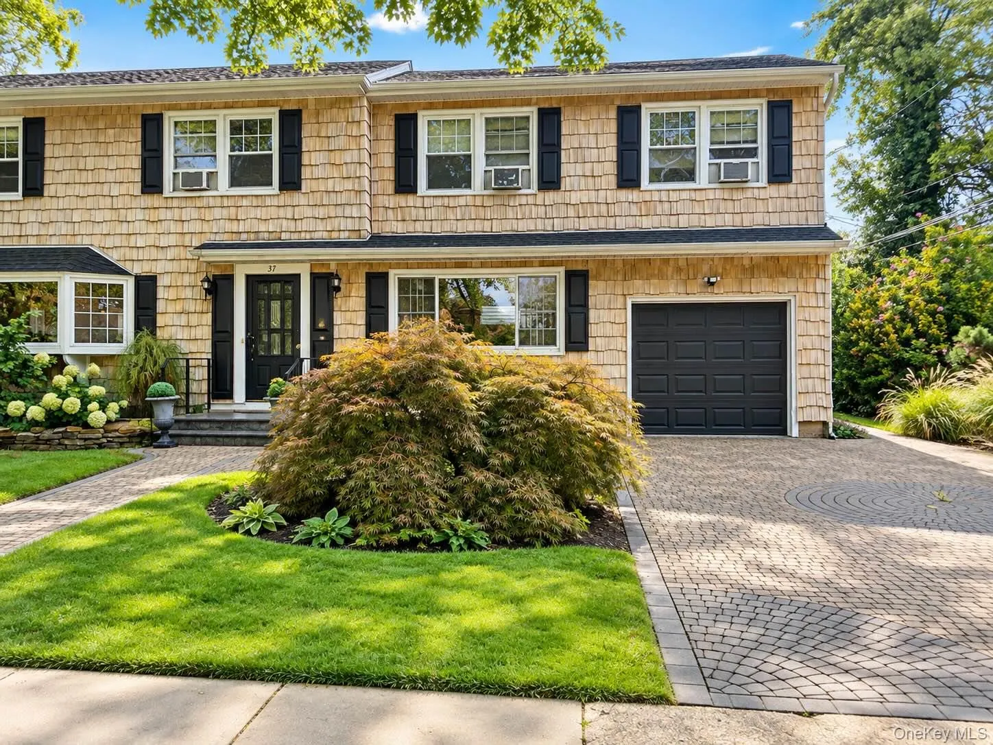 37 Bayberry Avenue, Hempstead, NY, 5 Bedrooms Bedrooms, 14 Rooms Rooms,2 BathroomsBathrooms,Residential,For Rent,Bayberry,0,1056255 37 Bayberry Avenue, Hempstead, NY, 5 Bedrooms Bedrooms, 14 Rooms Rooms,2 BathroomsBathrooms,Residential,For Rent,Bayberry,0,1056255