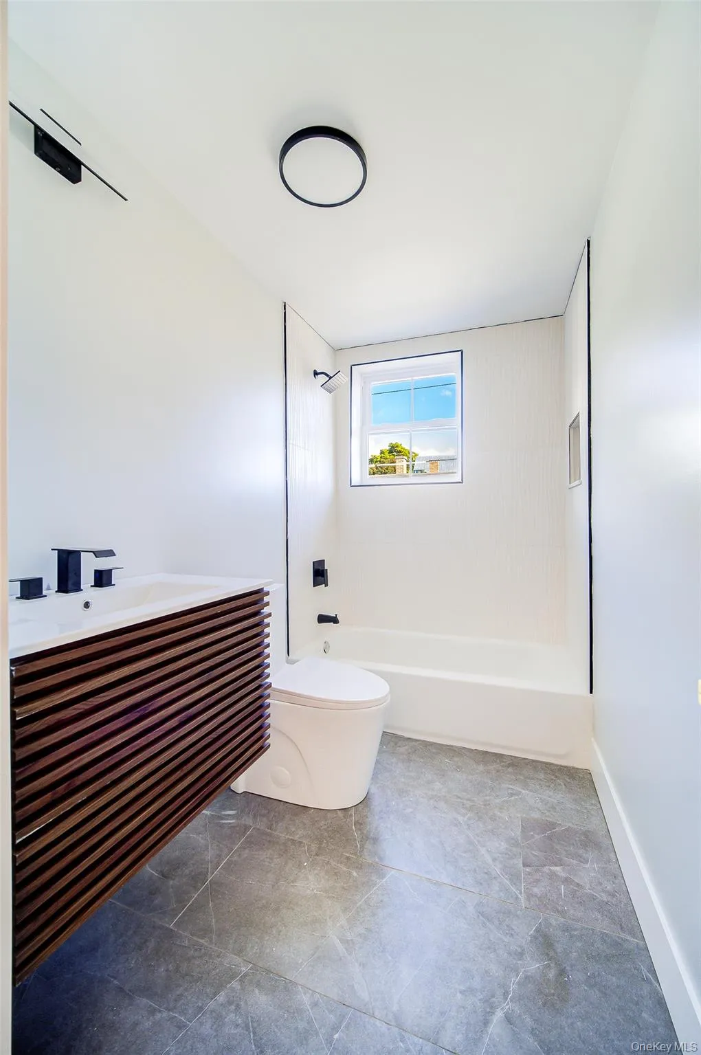 258 State Street, Hudson, NY, 2 Bedroom Bedrooms, 3 Room Rooms,1 BathroomBathrooms,Residential Lease,For Rent,State,0,1056256 258 State Street, Hudson, NY, 2 Bedroom Bedrooms, 3 Room Rooms,1 BathroomBathrooms,Residential Lease,For Rent,State,0,1056256