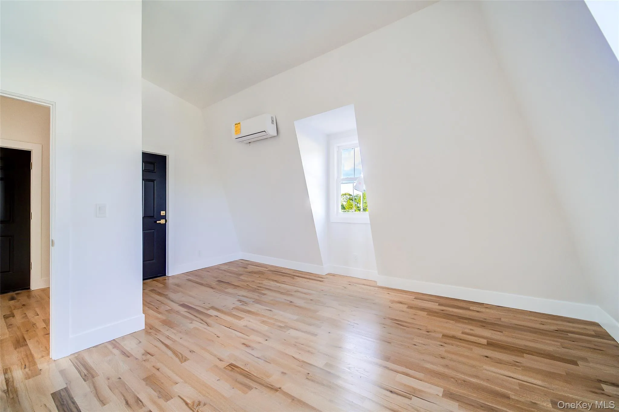 258 State Street, Hudson, NY, 1 Bedroom Bedrooms, 2 Room Rooms,1 BathroomBathrooms,Residential Lease,For Rent,State,0,1056268 258 State Street, Hudson, NY, 1 Bedroom Bedrooms, 2 Room Rooms,1 BathroomBathrooms,Residential Lease,For Rent,State,0,1056268