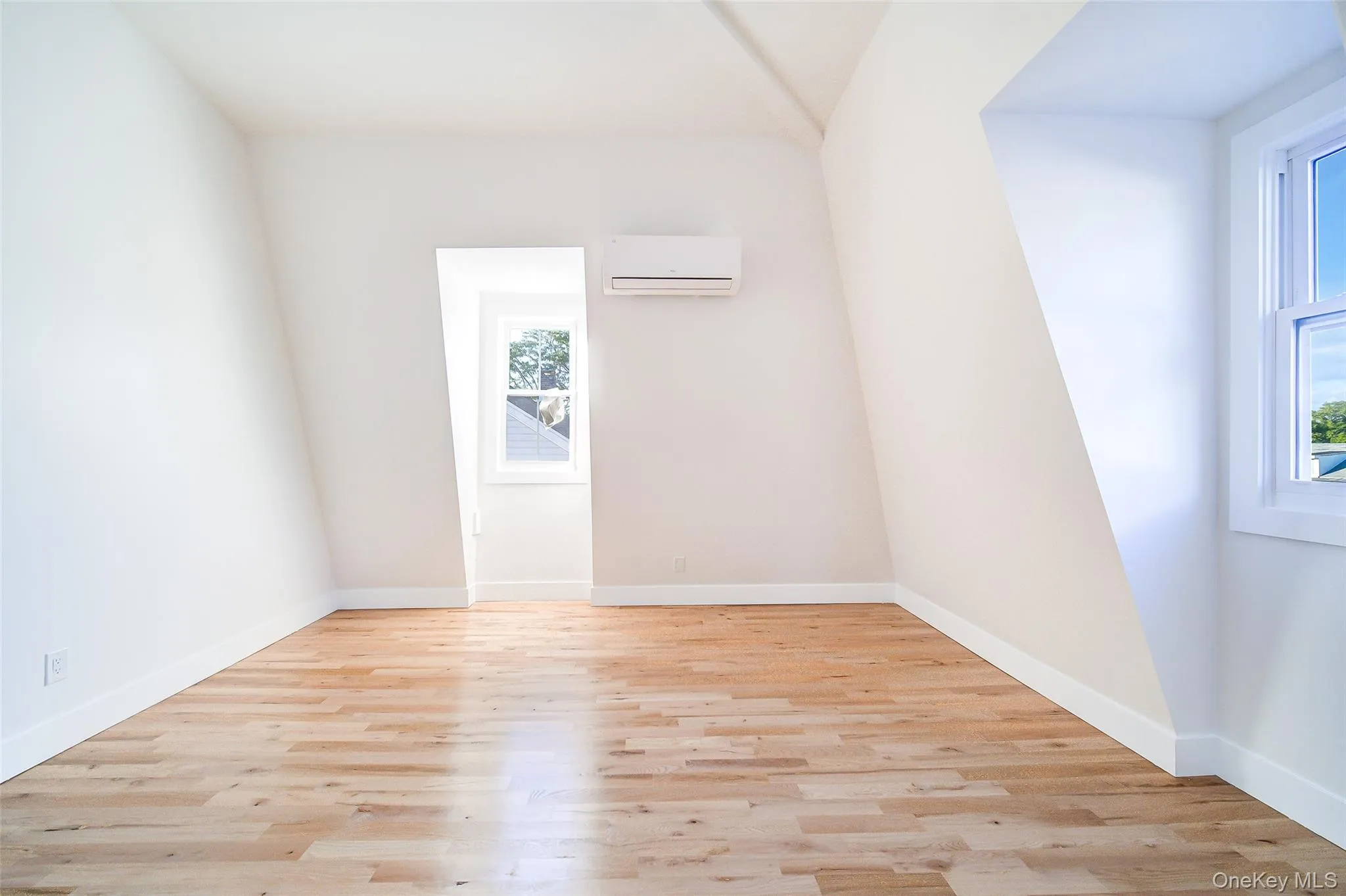 258 State Street, Hudson, NY, 1 Bedroom Bedrooms, 2 Room Rooms,1 BathroomBathrooms,Residential Lease,For Rent,State,0,1056271 258 State Street, Hudson, NY, 1 Bedroom Bedrooms, 2 Room Rooms,1 BathroomBathrooms,Residential Lease,For Rent,State,0,1056271