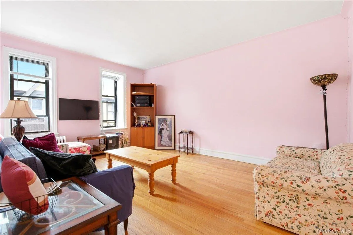 83-19 116th Street, New York, NY, 1 Bedroom Bedrooms, 4 Rooms Rooms,1 BathroomBathrooms,Residential,For Rent,116th,0,1056274 83-19 116th Street, New York, NY, 1 Bedroom Bedrooms, 4 Rooms Rooms,1 BathroomBathrooms,Residential,For Rent,116th,0,1056274