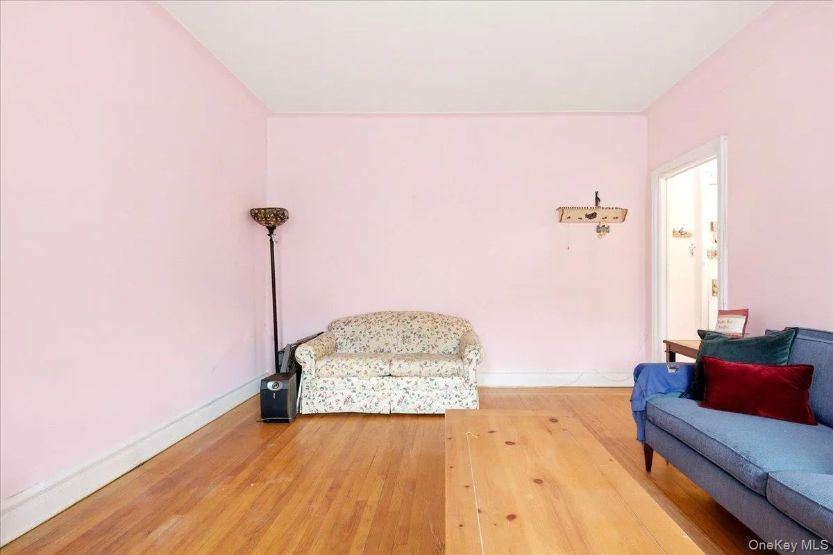 83-19 116th Street, New York, NY, 1 Bedroom Bedrooms, 4 Rooms Rooms,1 BathroomBathrooms,Residential,For Rent,116th,0,1056274 83-19 116th Street, New York, NY, 1 Bedroom Bedrooms, 4 Rooms Rooms,1 BathroomBathrooms,Residential,For Rent,116th,0,1056274