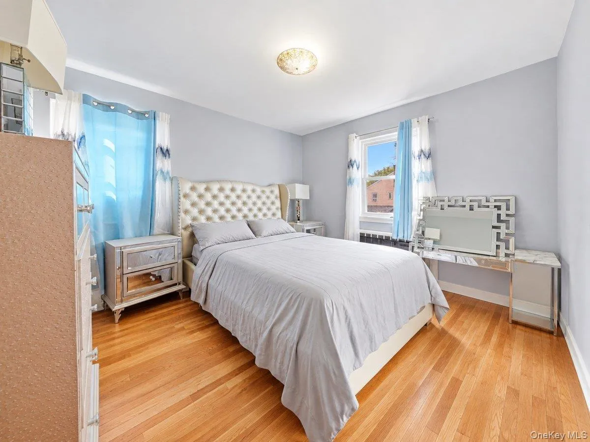 4227 Wilder Avenue, New York, NY, 3 Bedrooms Bedrooms, 7 Rooms Rooms,2 BathroomsBathrooms,Residential,For Rent,Wilder,0,1056276 4227 Wilder Avenue, New York, NY, 3 Bedrooms Bedrooms, 7 Rooms Rooms,2 BathroomsBathrooms,Residential,For Rent,Wilder,0,1056276