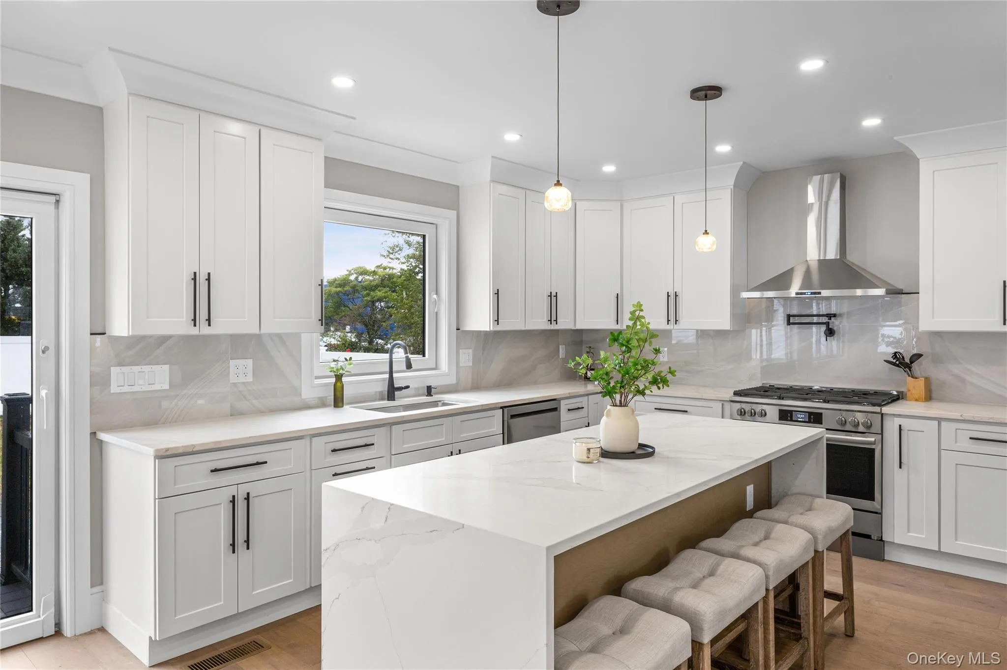 19 Nevada Street, Oyster Bay, NY, 5 Bedrooms Bedrooms, 11 Rooms Rooms,4 BathroomsBathrooms,Residential,For Rent,Nevada,0,1056278 19 Nevada Street, Oyster Bay, NY, 5 Bedrooms Bedrooms, 11 Rooms Rooms,4 BathroomsBathrooms,Residential,For Rent,Nevada,0,1056278