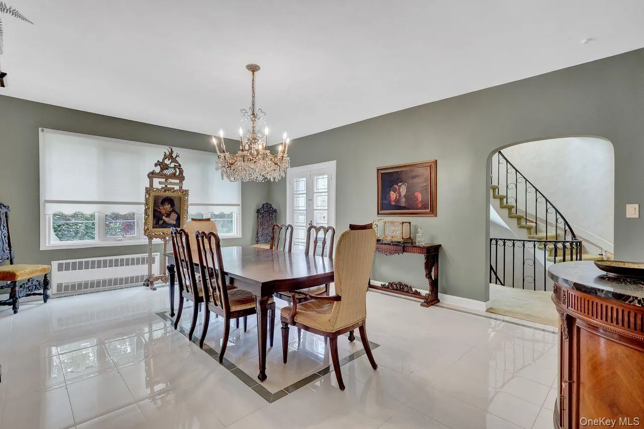 20050 Grand Central Parkway, New York, NY, 3 Bedrooms Bedrooms, 8 Rooms Rooms,3 BathroomsBathrooms,Residential,For Rent,Grand Central,0,1056279 20050 Grand Central Parkway, New York, NY, 3 Bedrooms Bedrooms, 8 Rooms Rooms,3 BathroomsBathrooms,Residential,For Rent,Grand Central,0,1056279