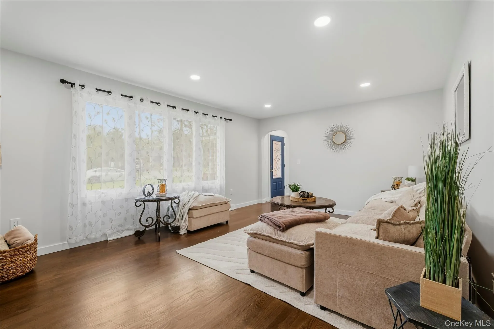 15 Breezy Knoll Drive, Newburgh (town), NY, 3 Bedrooms Bedrooms, 7 Rooms Rooms,1 BathroomBathrooms,Residential,For Rent,Breezy Knoll,0,1056280 15 Breezy Knoll Drive, Newburgh (town), NY, 3 Bedrooms Bedrooms, 7 Rooms Rooms,1 BathroomBathrooms,Residential,For Rent,Breezy Knoll,0,1056280