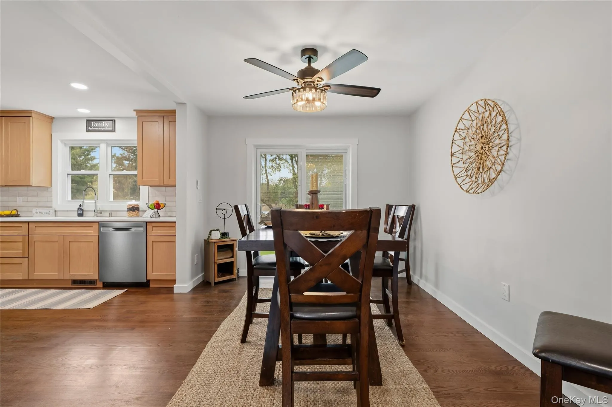 15 Breezy Knoll Drive, Newburgh (town), NY, 3 Bedrooms Bedrooms, 7 Rooms Rooms,1 BathroomBathrooms,Residential,For Rent,Breezy Knoll,0,1056280 15 Breezy Knoll Drive, Newburgh (town), NY, 3 Bedrooms Bedrooms, 7 Rooms Rooms,1 BathroomBathrooms,Residential,For Rent,Breezy Knoll,0,1056280
