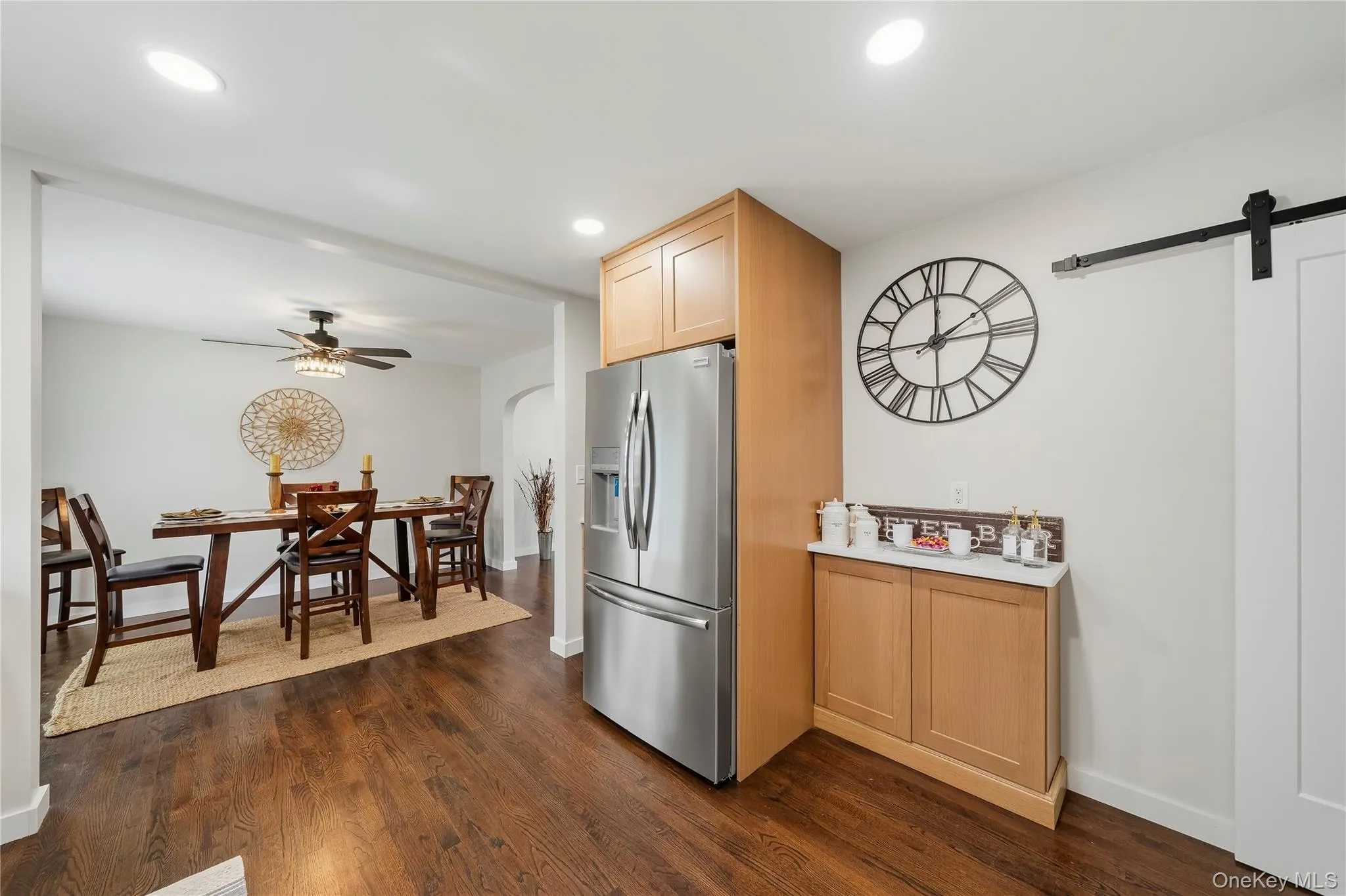 Includes perfect petite coffee bar Includes perfect petite coffee bar