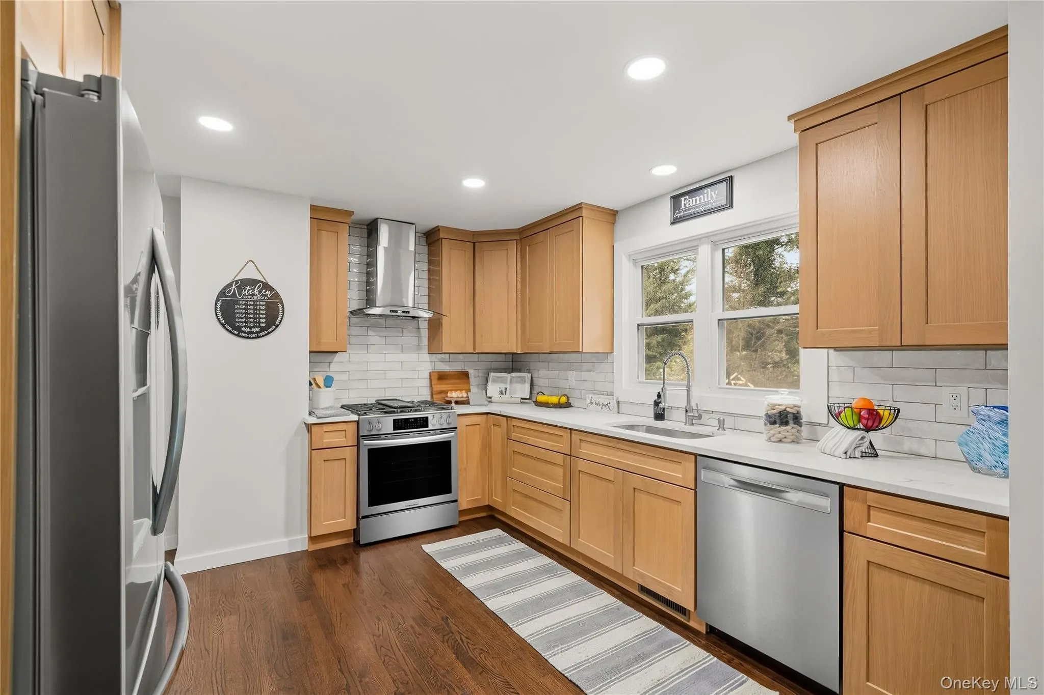 15 Breezy Knoll Drive, Newburgh (town), NY, 3 Bedrooms Bedrooms, 7 Rooms Rooms,1 BathroomBathrooms,Residential,For Rent,Breezy Knoll,0,1056280 15 Breezy Knoll Drive, Newburgh (town), NY, 3 Bedrooms Bedrooms, 7 Rooms Rooms,1 BathroomBathrooms,Residential,For Rent,Breezy Knoll,0,1056280