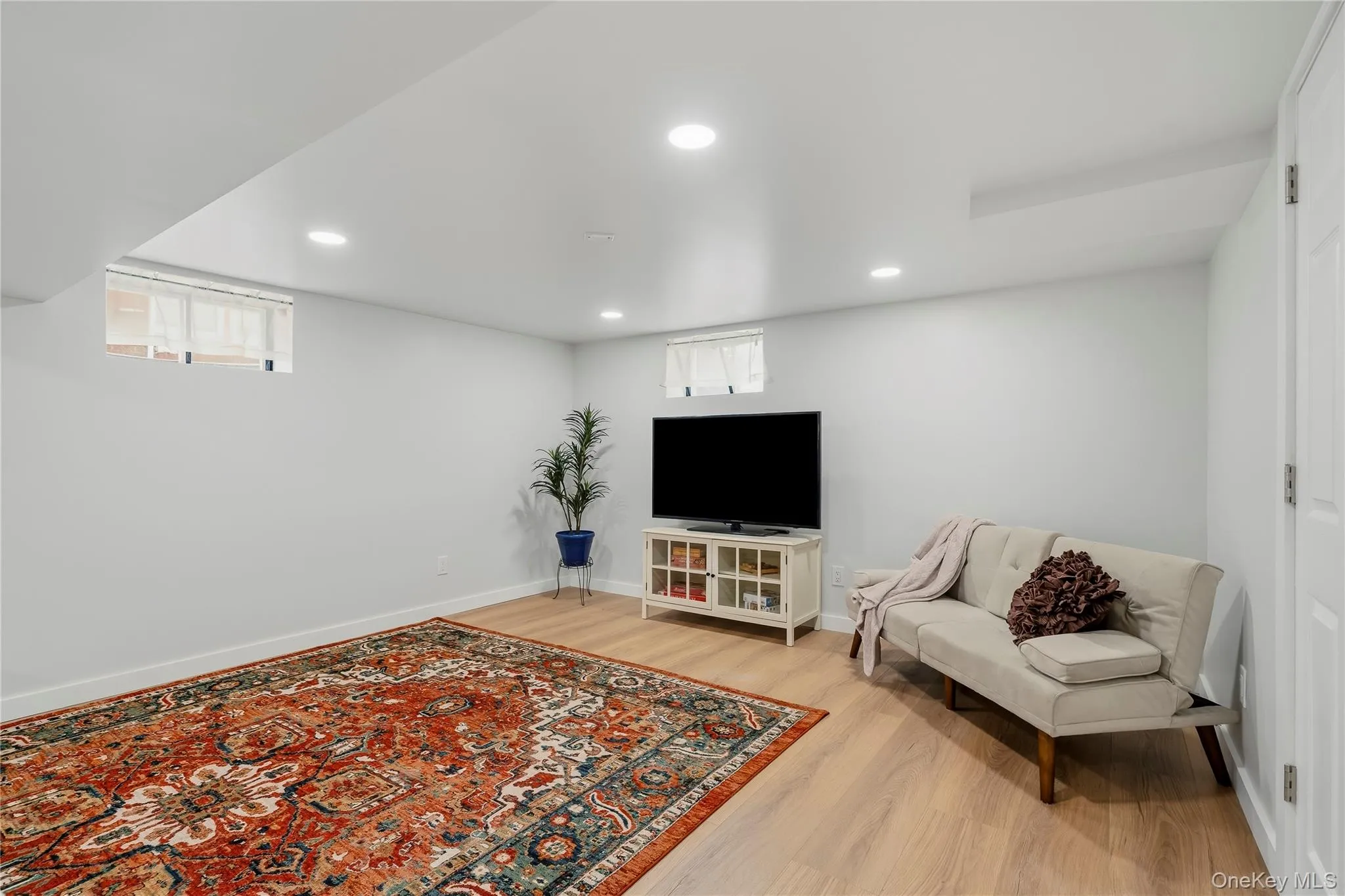 15 Breezy Knoll Drive, Newburgh (town), NY, 3 Bedrooms Bedrooms, 7 Rooms Rooms,1 BathroomBathrooms,Residential,For Rent,Breezy Knoll,0,1056280 15 Breezy Knoll Drive, Newburgh (town), NY, 3 Bedrooms Bedrooms, 7 Rooms Rooms,1 BathroomBathrooms,Residential,For Rent,Breezy Knoll,0,1056280