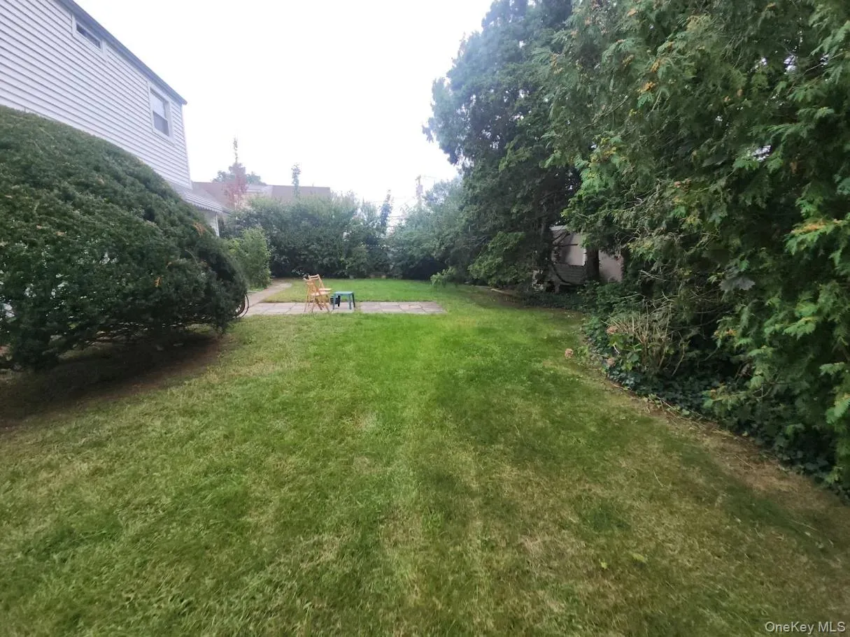 29 Emerson Court, North Hempstead, NY, 4 Bedrooms Bedrooms, 10 Rooms Rooms,2 BathroomsBathrooms,Residential,For Rent,Emerson,0,1056284 29 Emerson Court, North Hempstead, NY, 4 Bedrooms Bedrooms, 10 Rooms Rooms,2 BathroomsBathrooms,Residential,For Rent,Emerson,0,1056284