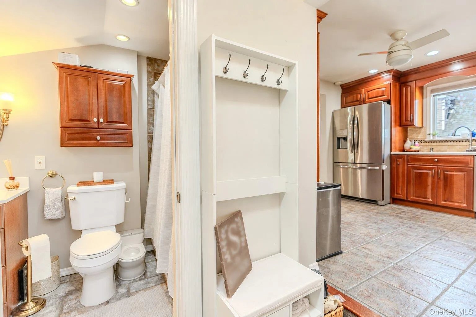 18 1st Avenue, Hempstead, NY, 3 Bedrooms Bedrooms, 9 Rooms Rooms,2 BathroomsBathrooms,Residential,For Rent,1st,0,1056288 18 1st Avenue, Hempstead, NY, 3 Bedrooms Bedrooms, 9 Rooms Rooms,2 BathroomsBathrooms,Residential,For Rent,1st,0,1056288