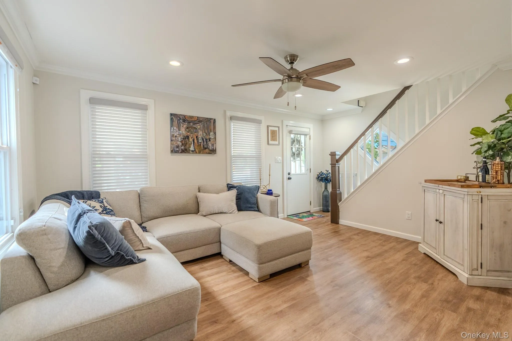 18 1st Avenue, Hempstead, NY, 3 Bedrooms Bedrooms, 9 Rooms Rooms,2 BathroomsBathrooms,Residential,For Rent,1st,0,1056288 18 1st Avenue, Hempstead, NY, 3 Bedrooms Bedrooms, 9 Rooms Rooms,2 BathroomsBathrooms,Residential,For Rent,1st,0,1056288
