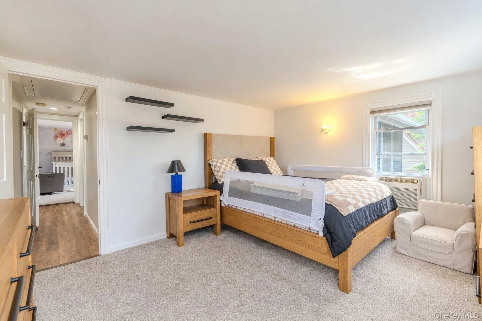 18 1st Avenue, Hempstead, NY, 3 Bedrooms Bedrooms, 9 Rooms Rooms,2 BathroomsBathrooms,Residential,For Rent,1st,0,1056288 18 1st Avenue, Hempstead, NY, 3 Bedrooms Bedrooms, 9 Rooms Rooms,2 BathroomsBathrooms,Residential,For Rent,1st,0,1056288