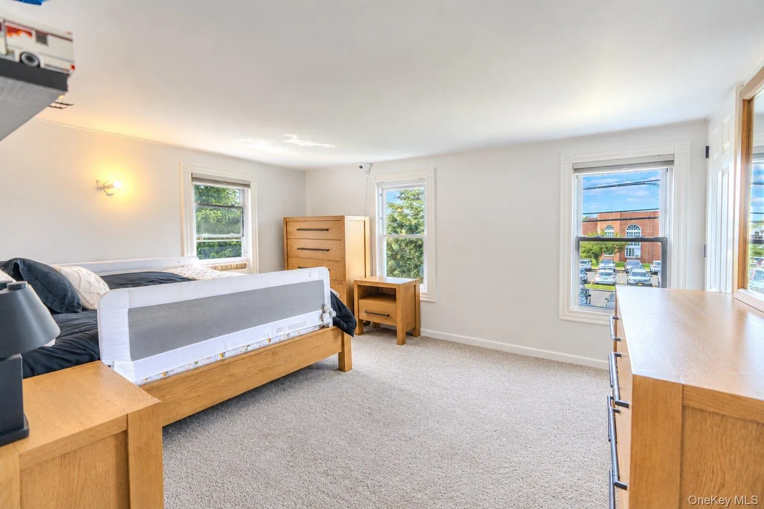 18 1st Avenue, Hempstead, NY, 3 Bedrooms Bedrooms, 9 Rooms Rooms,2 BathroomsBathrooms,Residential,For Rent,1st,0,1056288 18 1st Avenue, Hempstead, NY, 3 Bedrooms Bedrooms, 9 Rooms Rooms,2 BathroomsBathrooms,Residential,For Rent,1st,0,1056288