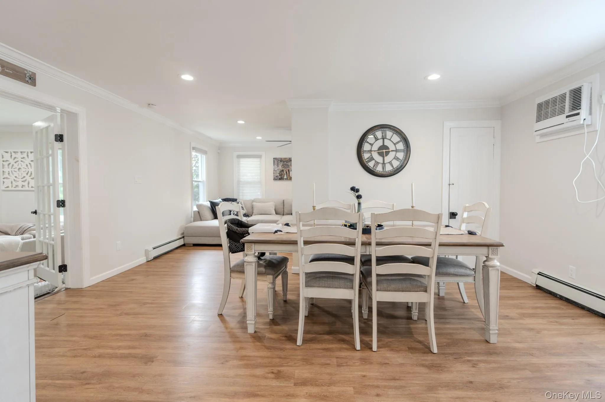 18 1st Avenue, Hempstead, NY, 3 Bedrooms Bedrooms, 9 Rooms Rooms,2 BathroomsBathrooms,Residential,For Rent,1st,0,1056288 18 1st Avenue, Hempstead, NY, 3 Bedrooms Bedrooms, 9 Rooms Rooms,2 BathroomsBathrooms,Residential,For Rent,1st,0,1056288