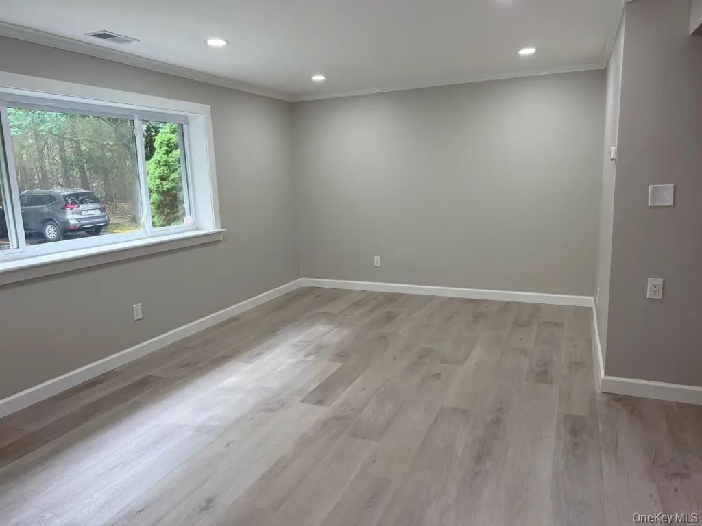 316 Feller Drive, Islip, NY, 3 Bedroom Bedrooms, 6 Room Rooms,1 BathroomBathrooms,Residential Lease,For Rent,Feller,0,1056291 316 Feller Drive, Islip, NY, 3 Bedroom Bedrooms, 6 Room Rooms,1 BathroomBathrooms,Residential Lease,For Rent,Feller,0,1056291