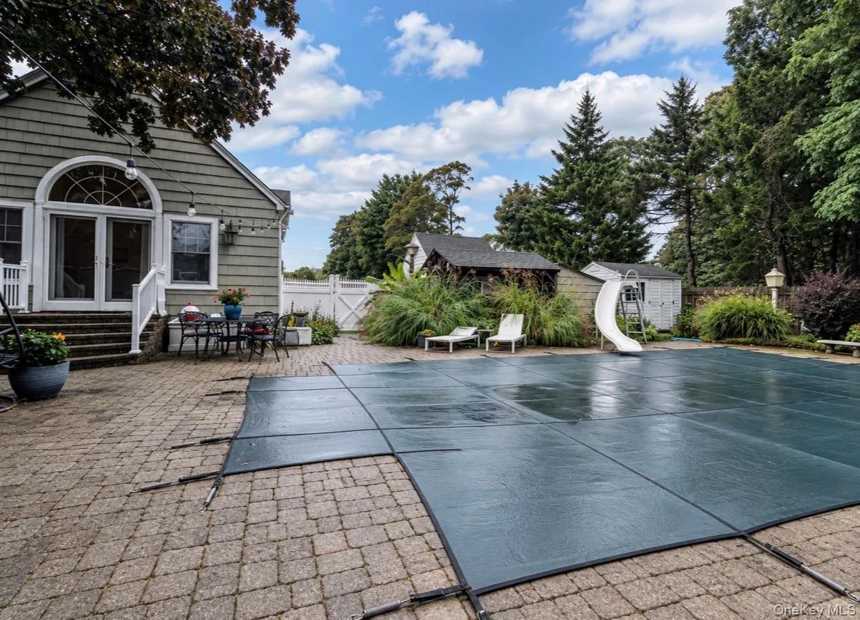 21 James Street, Islip, NY, 3 Bedrooms Bedrooms, 6 Rooms Rooms,2 BathroomsBathrooms,Residential,For Rent,James,0,1056302 21 James Street, Islip, NY, 3 Bedrooms Bedrooms, 6 Rooms Rooms,2 BathroomsBathrooms,Residential,For Rent,James,0,1056302