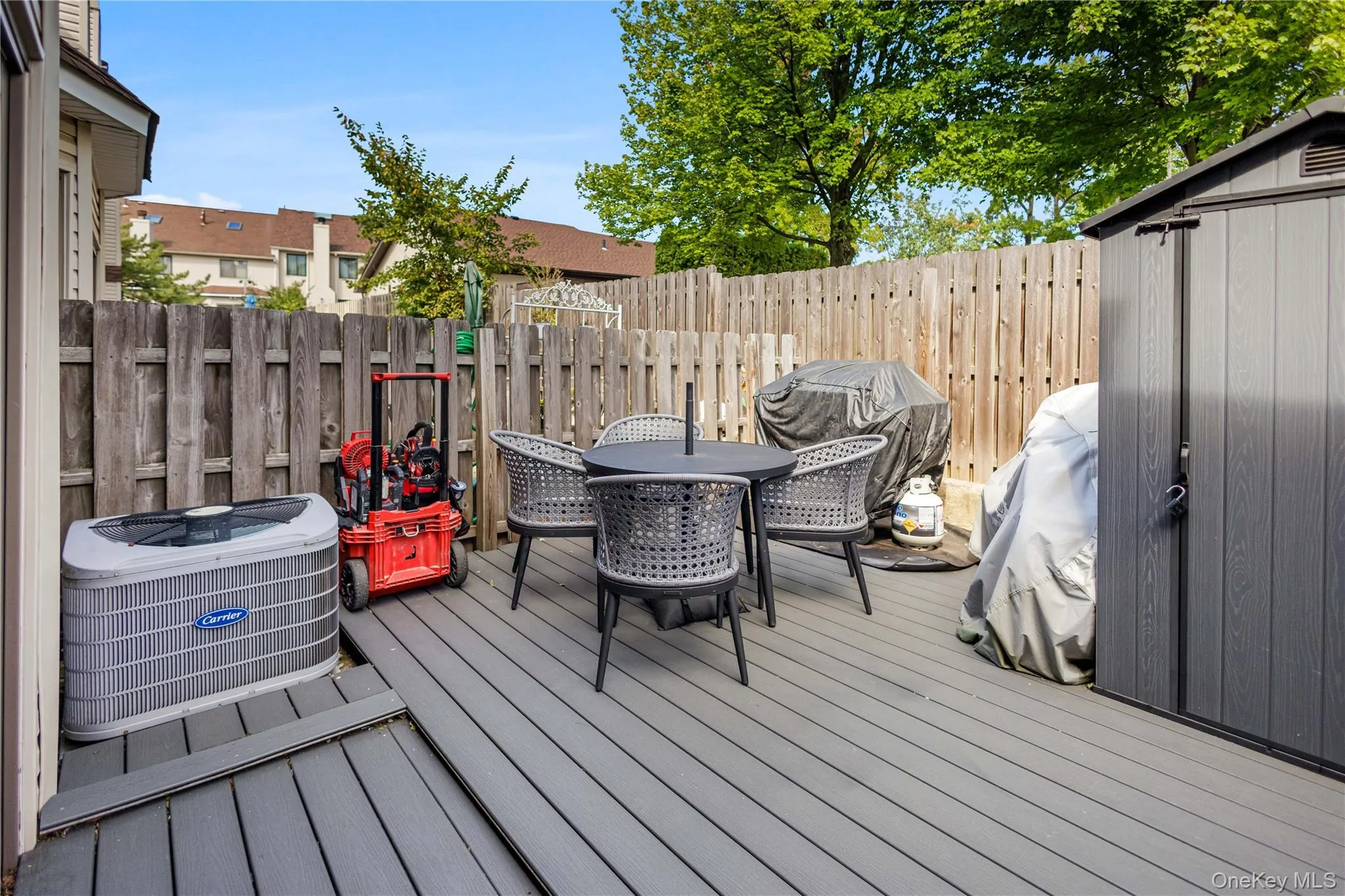 271 Signs Road, New York, NY, 3 Bedrooms Bedrooms, 9 Rooms Rooms,2 BathroomsBathrooms,Residential,For Rent,Signs,0,1056303 271 Signs Road, New York, NY, 3 Bedrooms Bedrooms, 9 Rooms Rooms,2 BathroomsBathrooms,Residential,For Rent,Signs,0,1056303
