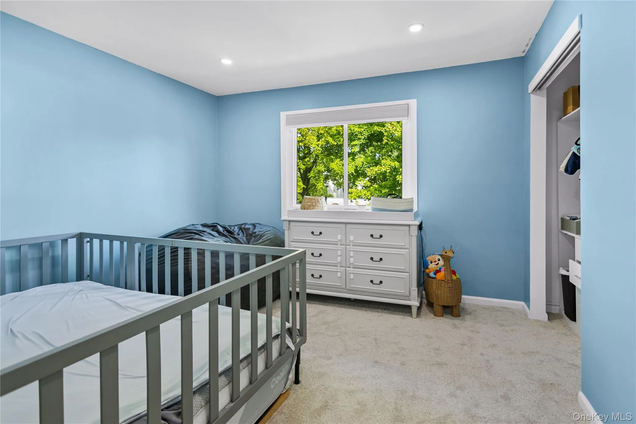 271 Signs Road, New York, NY, 3 Bedrooms Bedrooms, 9 Rooms Rooms,2 BathroomsBathrooms,Residential,For Rent,Signs,0,1056303 271 Signs Road, New York, NY, 3 Bedrooms Bedrooms, 9 Rooms Rooms,2 BathroomsBathrooms,Residential,For Rent,Signs,0,1056303