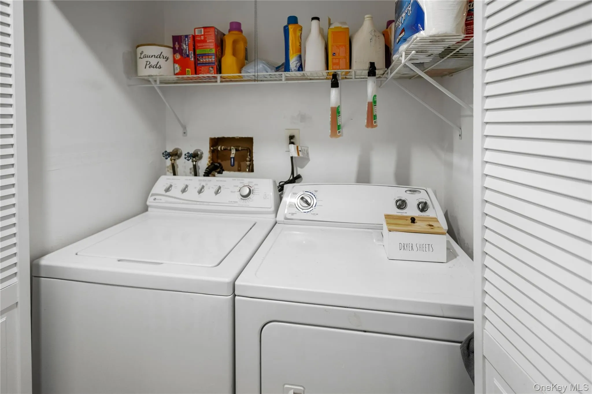 271 Signs Road, New York, NY, 3 Bedrooms Bedrooms, 9 Rooms Rooms,2 BathroomsBathrooms,Residential,For Rent,Signs,0,1056303 271 Signs Road, New York, NY, 3 Bedrooms Bedrooms, 9 Rooms Rooms,2 BathroomsBathrooms,Residential,For Rent,Signs,0,1056303