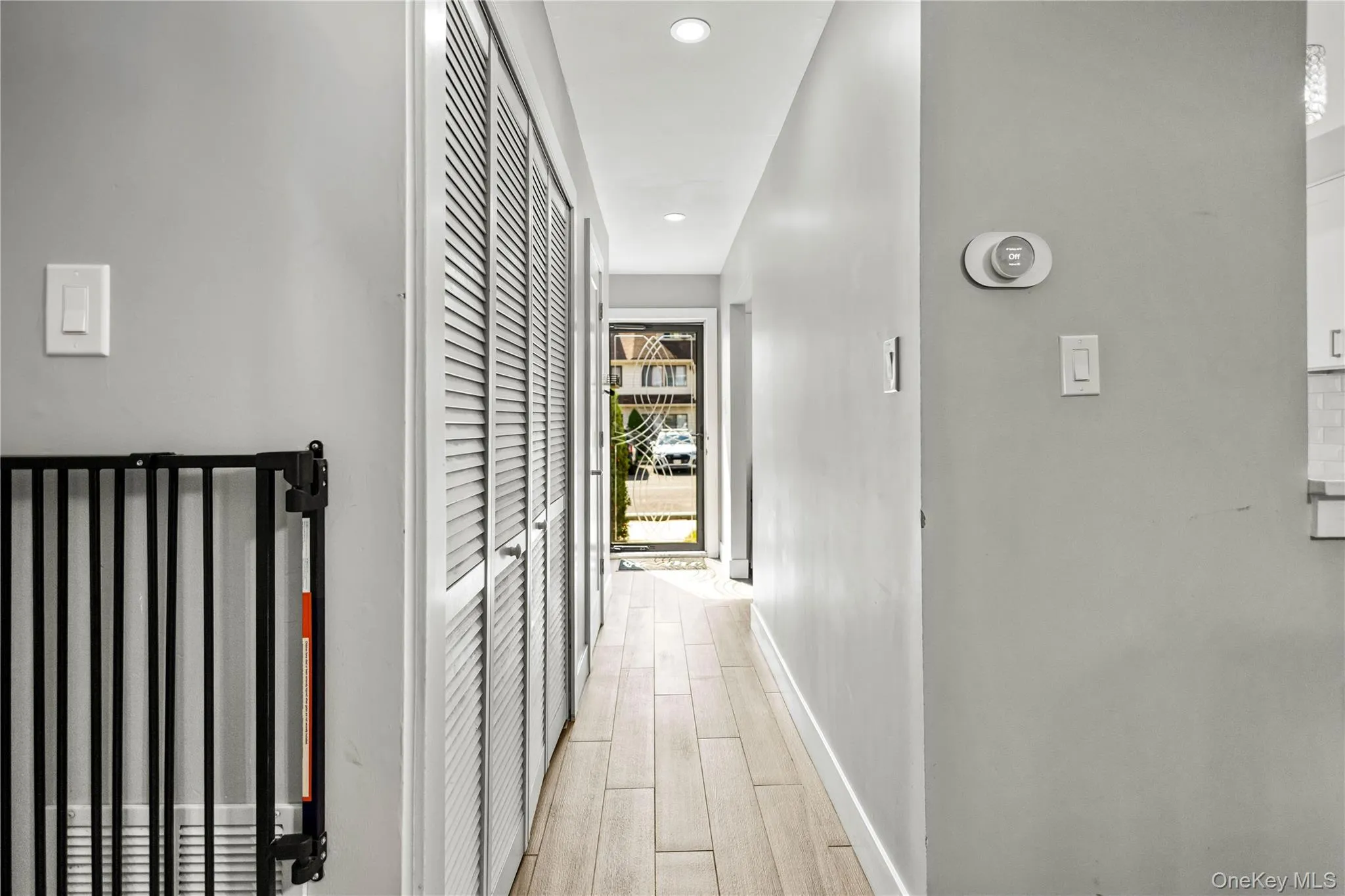 271 Signs Road, New York, NY, 3 Bedrooms Bedrooms, 9 Rooms Rooms,2 BathroomsBathrooms,Residential,For Rent,Signs,0,1056303 271 Signs Road, New York, NY, 3 Bedrooms Bedrooms, 9 Rooms Rooms,2 BathroomsBathrooms,Residential,For Rent,Signs,0,1056303