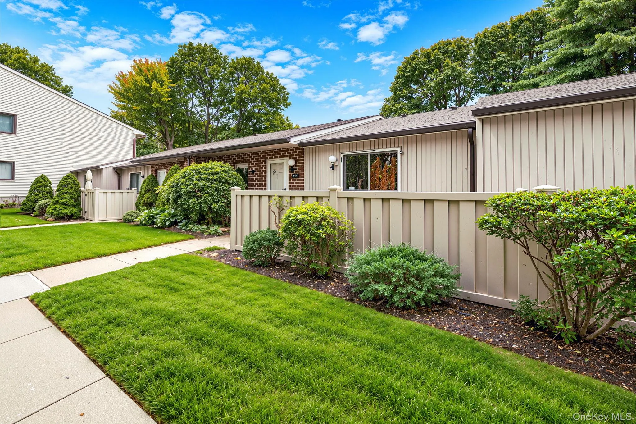 241 Birchwood Road, Brookhaven, NY, 2 Bedrooms Bedrooms, 5 Rooms Rooms,2 BathroomsBathrooms,Residential,For Rent,Birchwood,0,1056306 241 Birchwood Road, Brookhaven, NY, 2 Bedrooms Bedrooms, 5 Rooms Rooms,2 BathroomsBathrooms,Residential,For Rent,Birchwood,0,1056306