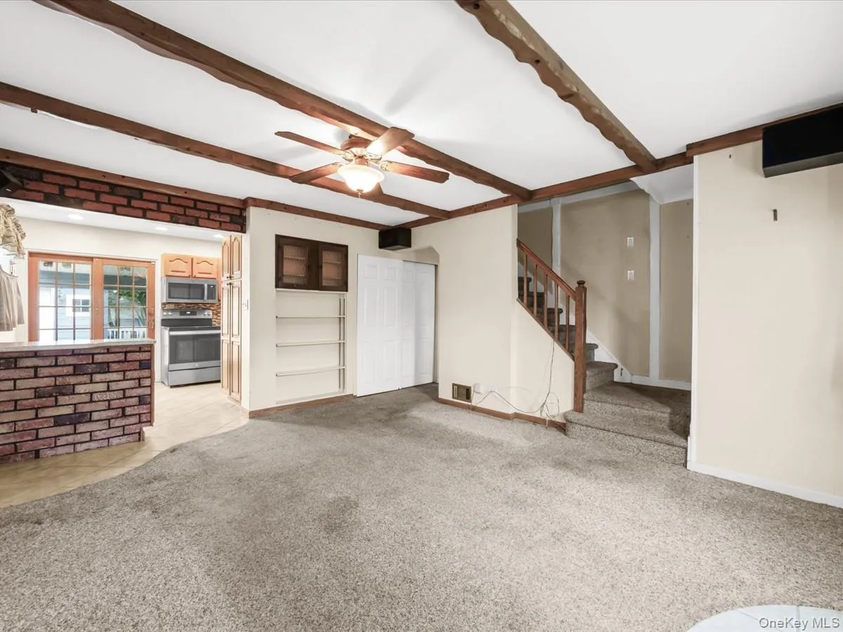937 Mirabelle Avenue, Hempstead, NY, 4 Bedrooms Bedrooms, 8 Rooms Rooms,1 BathroomBathrooms,Residential,For Rent,Mirabelle,0,1056308 937 Mirabelle Avenue, Hempstead, NY, 4 Bedrooms Bedrooms, 8 Rooms Rooms,1 BathroomBathrooms,Residential,For Rent,Mirabelle,0,1056308