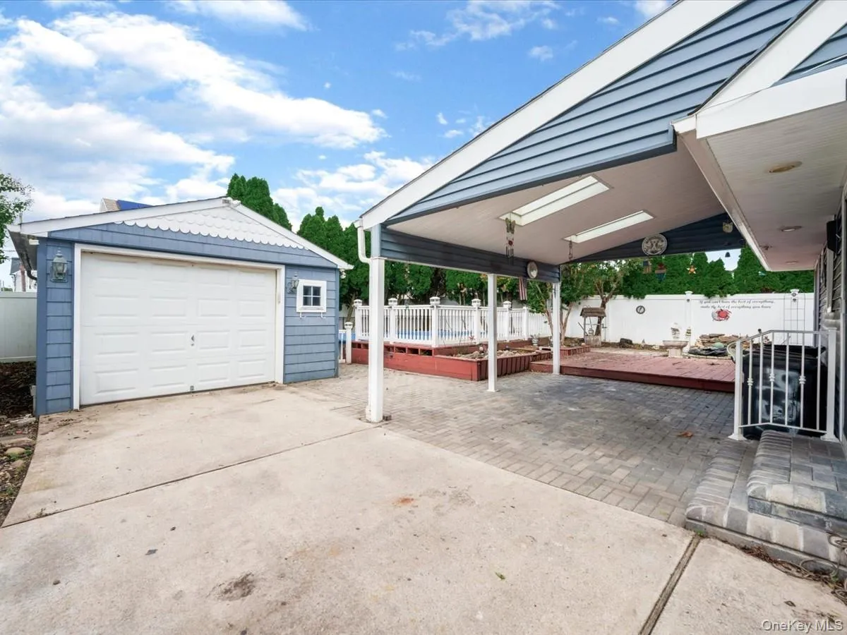 937 Mirabelle Avenue, Hempstead, NY, 4 Bedrooms Bedrooms, 8 Rooms Rooms,1 BathroomBathrooms,Residential,For Rent,Mirabelle,0,1056308 937 Mirabelle Avenue, Hempstead, NY, 4 Bedrooms Bedrooms, 8 Rooms Rooms,1 BathroomBathrooms,Residential,For Rent,Mirabelle,0,1056308