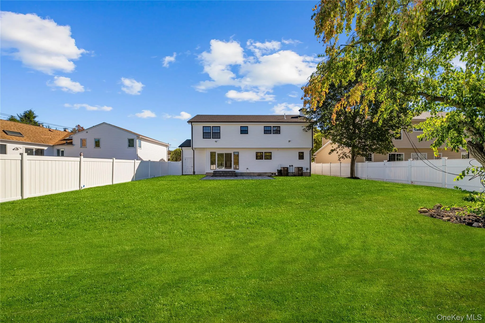29 Melanie Lane, Oyster Bay, NY, 4 Bedrooms Bedrooms, 12 Rooms Rooms,4 BathroomsBathrooms,Residential,For Rent,Melanie,0,1056312 29 Melanie Lane, Oyster Bay, NY, 4 Bedrooms Bedrooms, 12 Rooms Rooms,4 BathroomsBathrooms,Residential,For Rent,Melanie,0,1056312