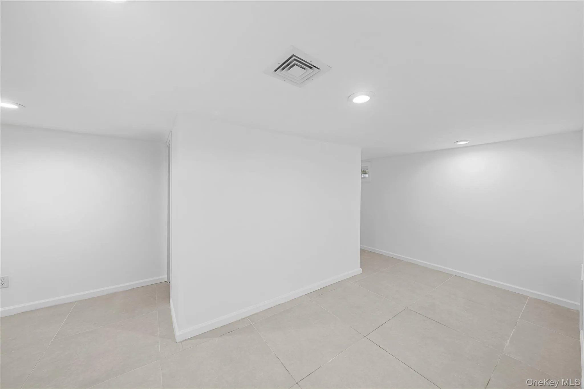 29 Melanie Lane, Oyster Bay, NY, 4 Bedrooms Bedrooms, 12 Rooms Rooms,4 BathroomsBathrooms,Residential,For Rent,Melanie,0,1056312 29 Melanie Lane, Oyster Bay, NY, 4 Bedrooms Bedrooms, 12 Rooms Rooms,4 BathroomsBathrooms,Residential,For Rent,Melanie,0,1056312