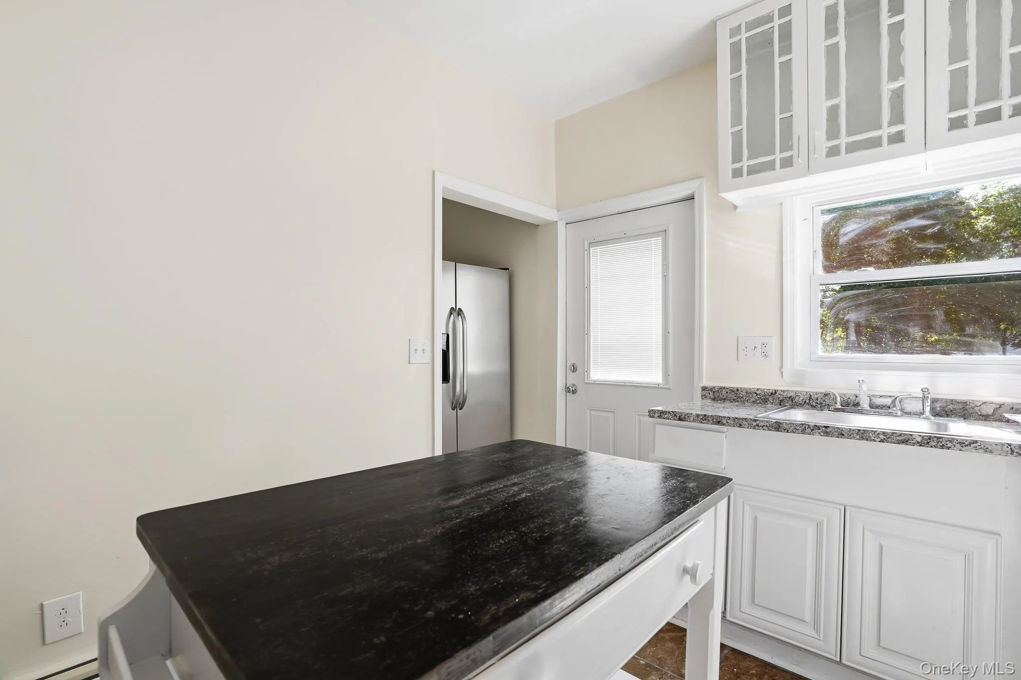 48 Parker Avenue, Poughkeepsie, NY, 4 Bedrooms Bedrooms, 9 Rooms Rooms,2 BathroomsBathrooms,Residential,For Rent,Parker,0,1056313 48 Parker Avenue, Poughkeepsie, NY, 4 Bedrooms Bedrooms, 9 Rooms Rooms,2 BathroomsBathrooms,Residential,For Rent,Parker,0,1056313