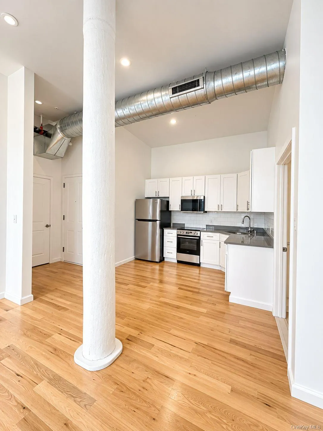 155 S River St, Troy, NY, 2 Bedroom Bedrooms, 5 Room Rooms,1 BathroomBathrooms,Residential Lease,For Rent,S River St,0,1056315 155 S River St, Troy, NY, 2 Bedroom Bedrooms, 5 Room Rooms,1 BathroomBathrooms,Residential Lease,For Rent,S River St,0,1056315