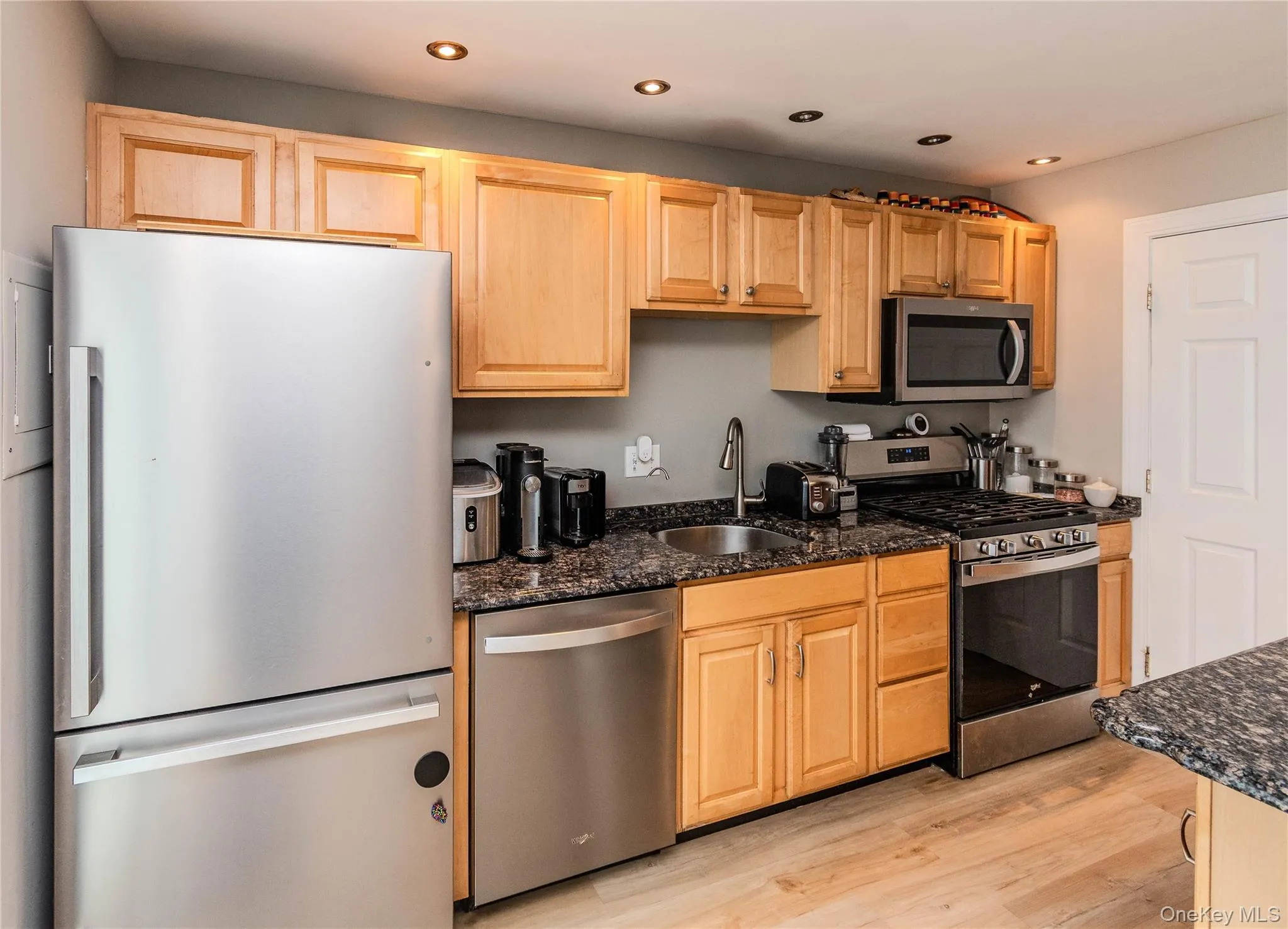 7 Sunny Brook Circle, Lloyd, NY, 3 Bedrooms Bedrooms, 7 Rooms Rooms,1 BathroomBathrooms,Residential,For Rent,Sunny Brook,0,1056318 7 Sunny Brook Circle, Lloyd, NY, 3 Bedrooms Bedrooms, 7 Rooms Rooms,1 BathroomBathrooms,Residential,For Rent,Sunny Brook,0,1056318