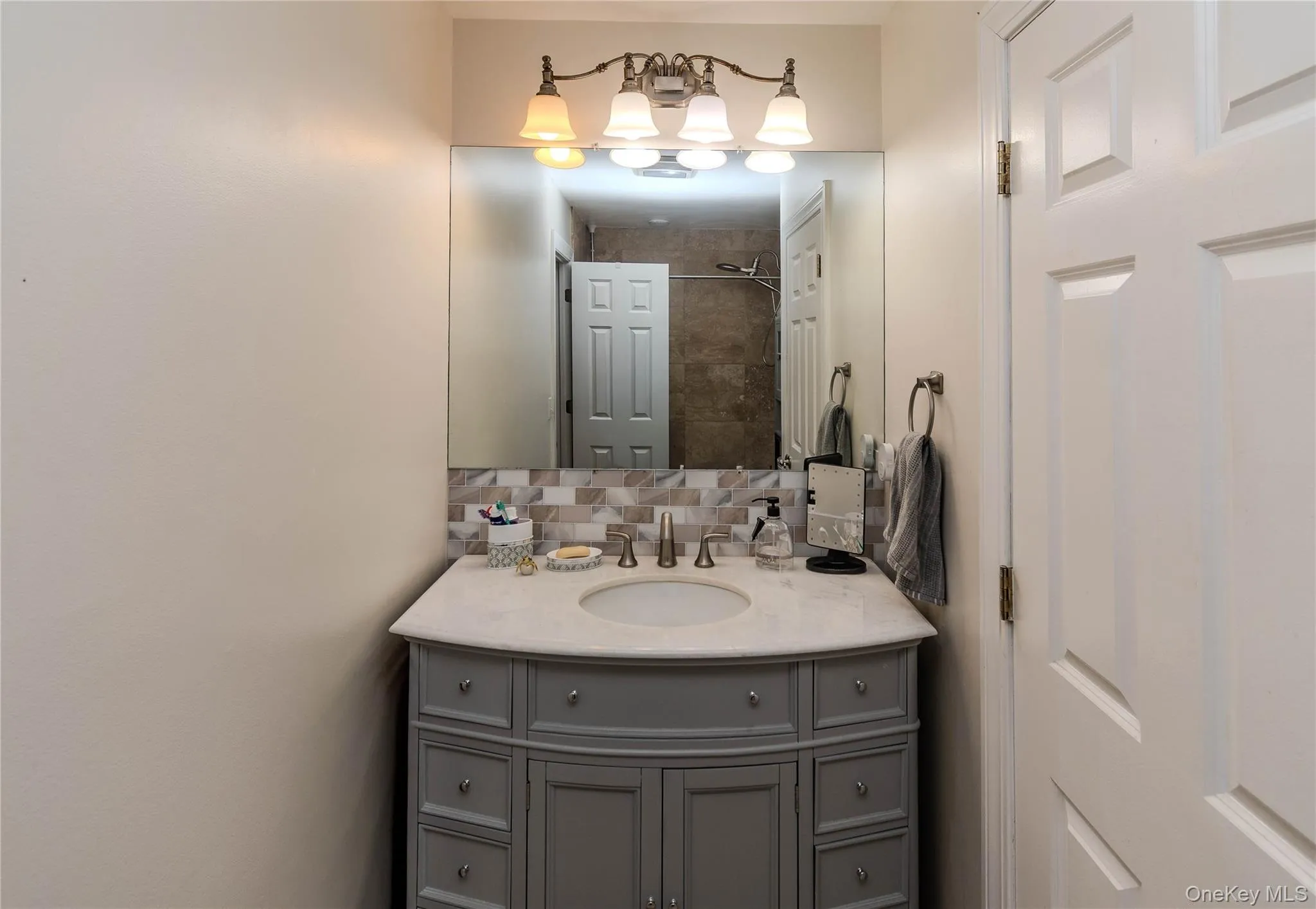 7 Sunny Brook Circle, Lloyd, NY, 3 Bedrooms Bedrooms, 7 Rooms Rooms,1 BathroomBathrooms,Residential,For Rent,Sunny Brook,0,1056318 7 Sunny Brook Circle, Lloyd, NY, 3 Bedrooms Bedrooms, 7 Rooms Rooms,1 BathroomBathrooms,Residential,For Rent,Sunny Brook,0,1056318