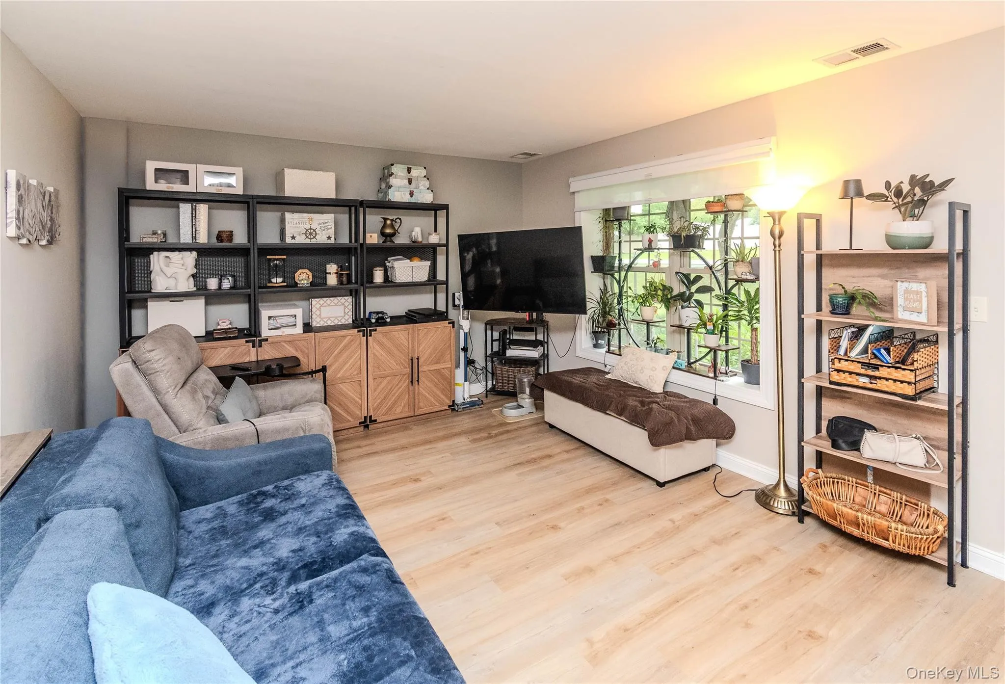 7 Sunny Brook Circle, Lloyd, NY, 3 Bedrooms Bedrooms, 7 Rooms Rooms,1 BathroomBathrooms,Residential,For Rent,Sunny Brook,0,1056318 7 Sunny Brook Circle, Lloyd, NY, 3 Bedrooms Bedrooms, 7 Rooms Rooms,1 BathroomBathrooms,Residential,For Rent,Sunny Brook,0,1056318