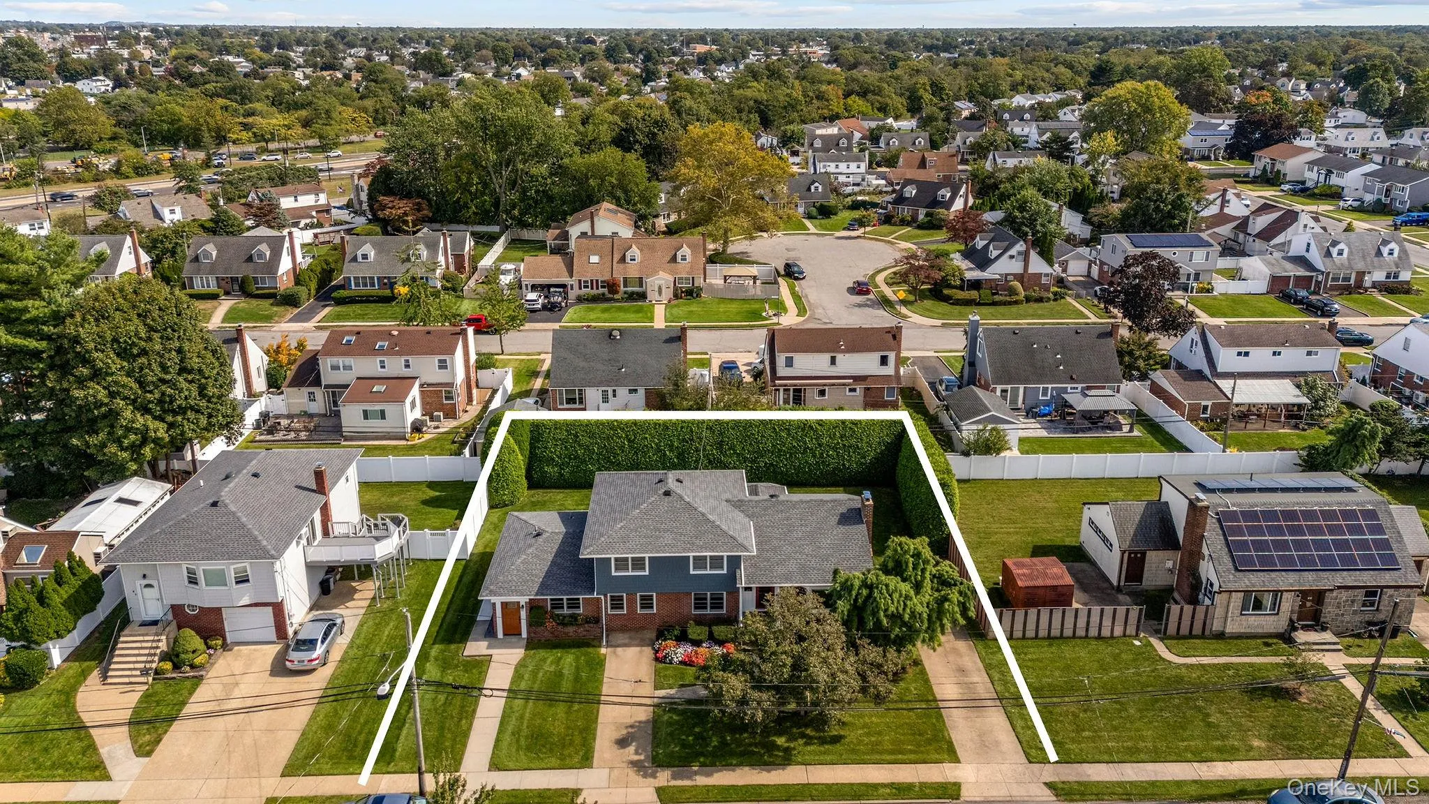 47 Diamond Avenue, Hempstead, NY, 3 Bedrooms Bedrooms, 11 Rooms Rooms,2 BathroomsBathrooms,Residential,For Rent,Diamond,0,1056321 47 Diamond Avenue, Hempstead, NY, 3 Bedrooms Bedrooms, 11 Rooms Rooms,2 BathroomsBathrooms,Residential,For Rent,Diamond,0,1056321