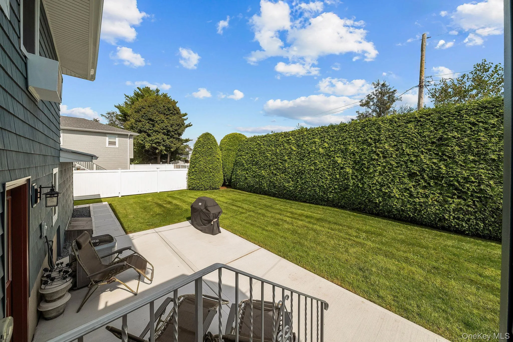 47 Diamond Avenue, Hempstead, NY, 3 Bedrooms Bedrooms, 11 Rooms Rooms,2 BathroomsBathrooms,Residential,For Rent,Diamond,0,1056321 47 Diamond Avenue, Hempstead, NY, 3 Bedrooms Bedrooms, 11 Rooms Rooms,2 BathroomsBathrooms,Residential,For Rent,Diamond,0,1056321