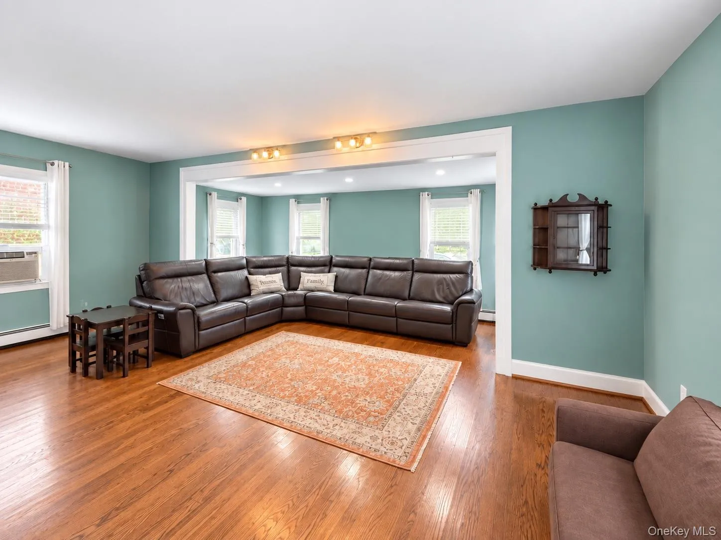88 West Boulevard, Hempstead, NY, 2 Bedrooms Bedrooms, 5 Rooms Rooms,1 BathroomBathrooms,Residential Lease,For Rent,West,0,1056327 88 West Boulevard, Hempstead, NY, 2 Bedrooms Bedrooms, 5 Rooms Rooms,1 BathroomBathrooms,Residential Lease,For Rent,West,0,1056327