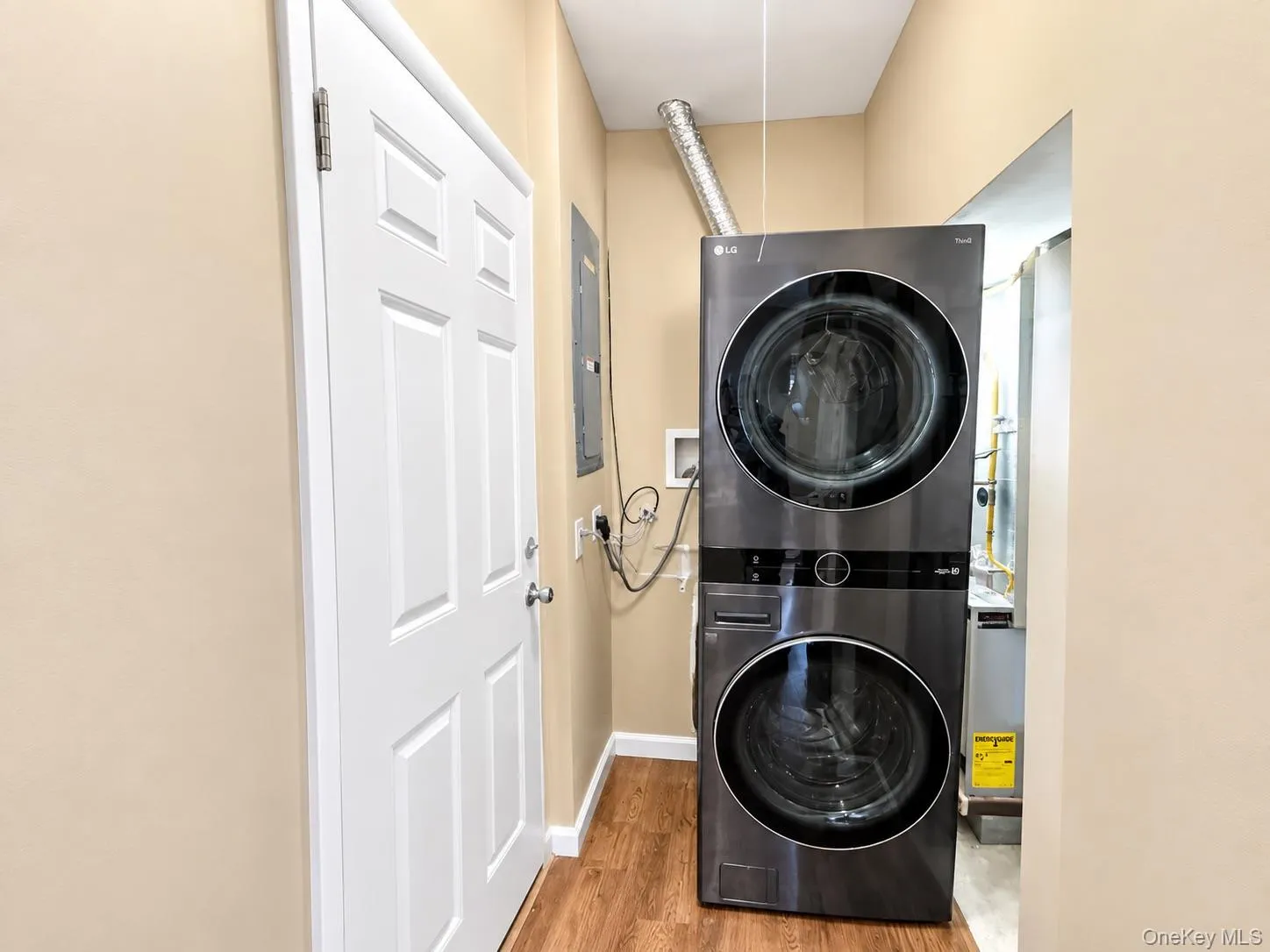 LG Washer/Dryer LG Washer/Dryer
